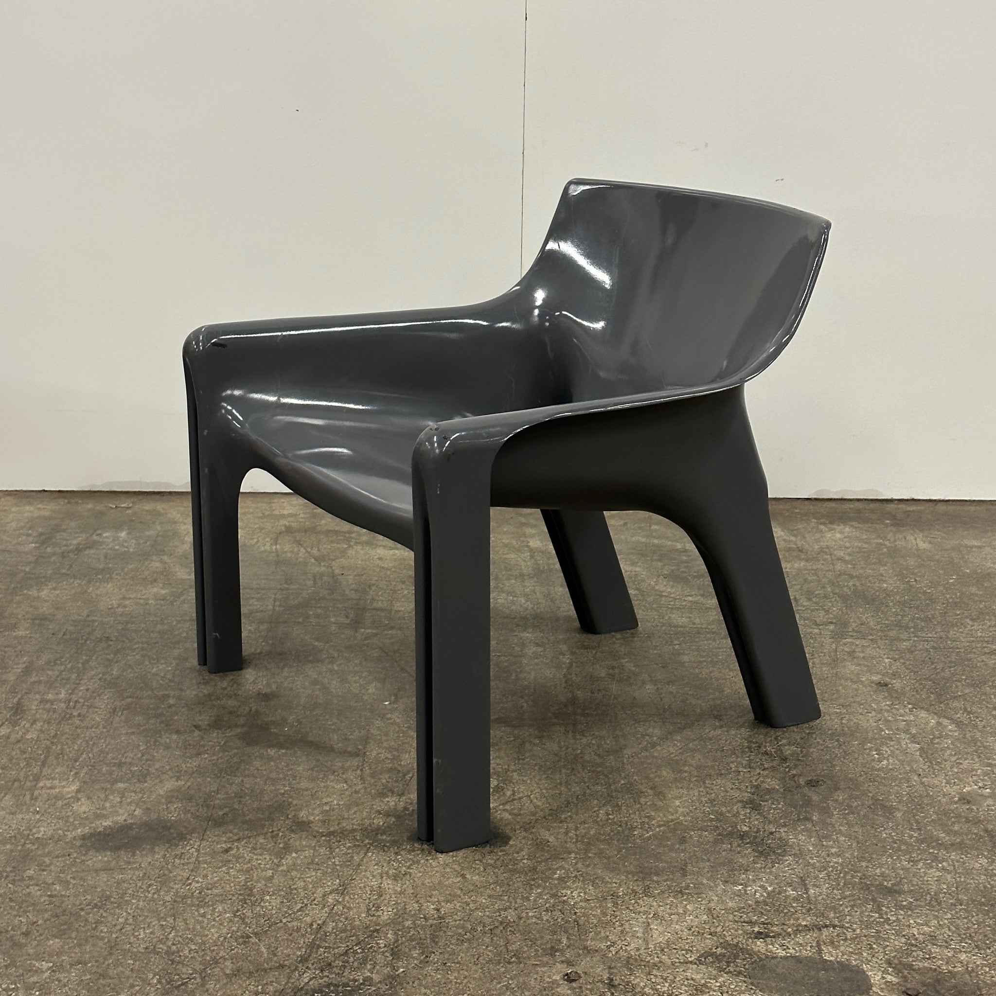 Vicario Chair by Vico Magistretti for Artemide