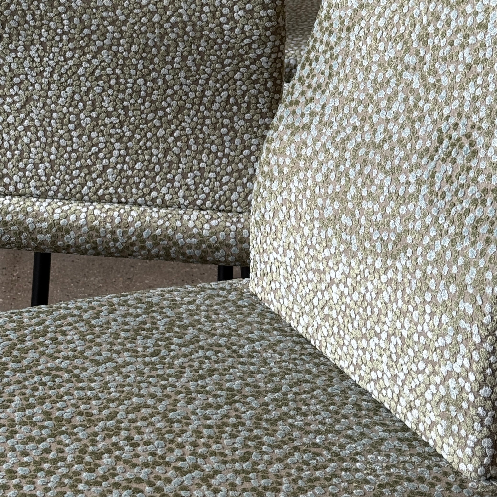 Mandarin Chairs by Ettore Sottsass for Knoll in Pollack Prosecco