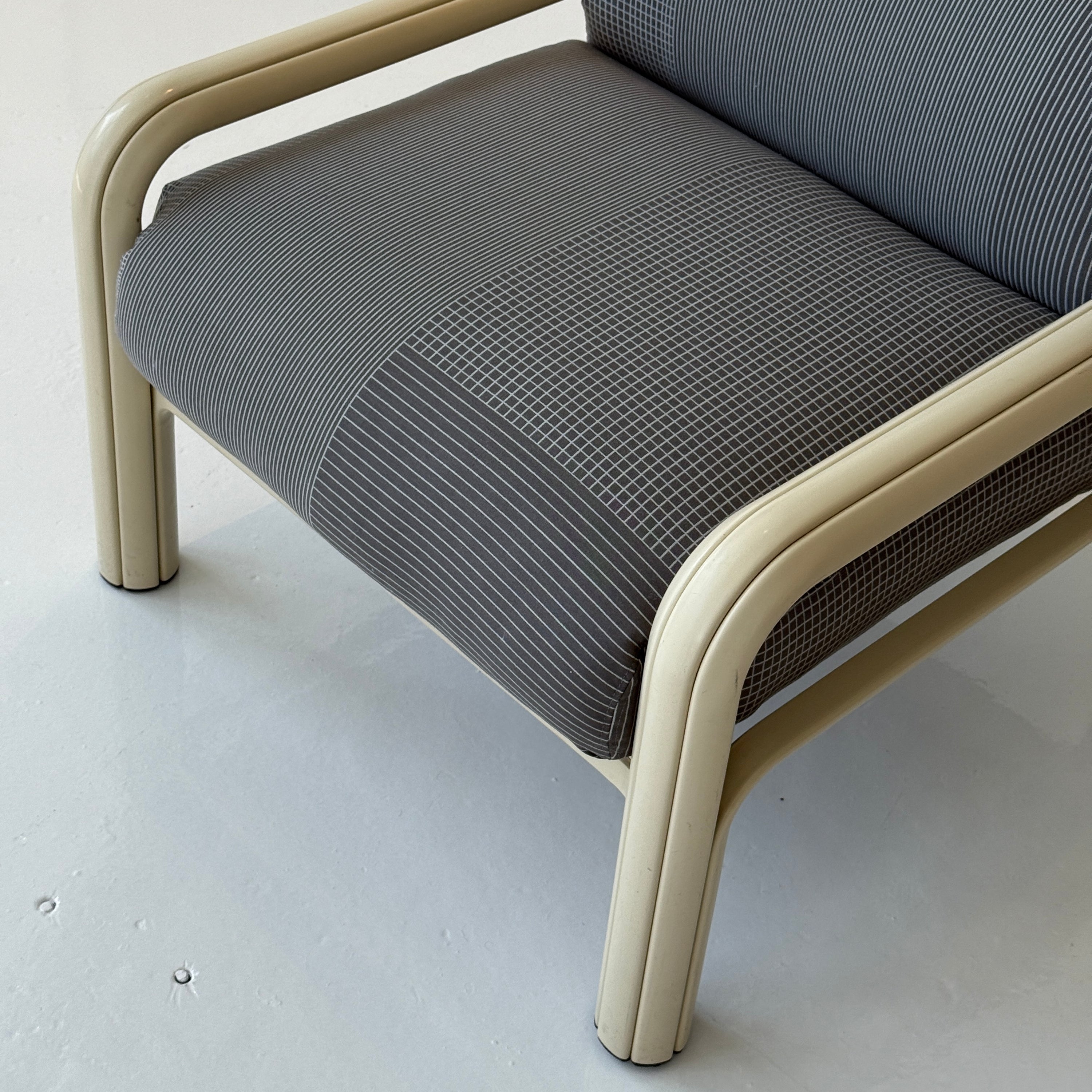 Orsay Lounge Chairs by Gae Aulenti for Knoll in Maharam Grid by Scholten & Baijings