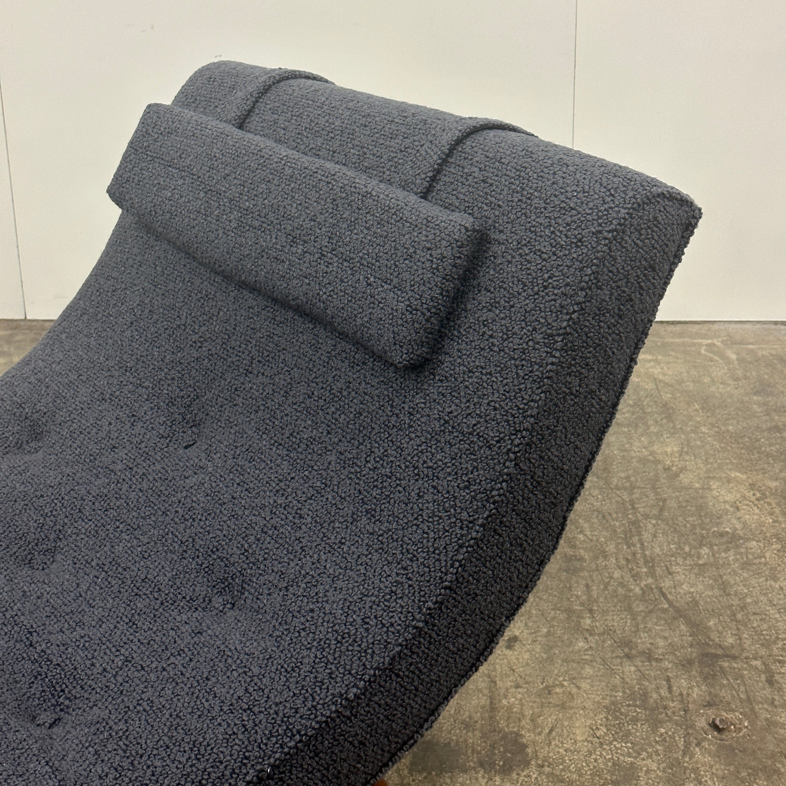 Pearsall Style Wave Chaise in Sherpa Boucle