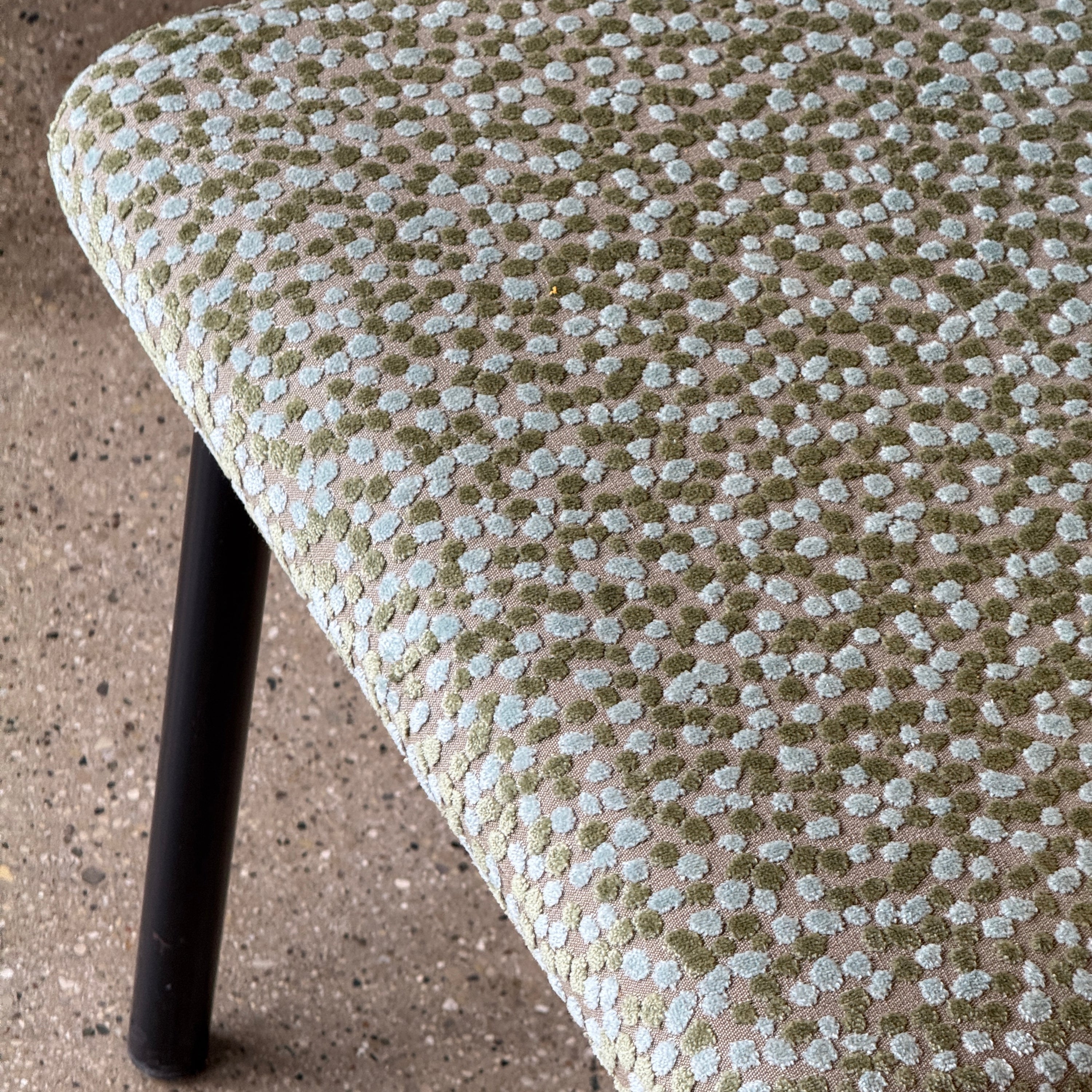 Mandarin Chairs by Ettore Sottsass for Knoll in Pollack Prosecco