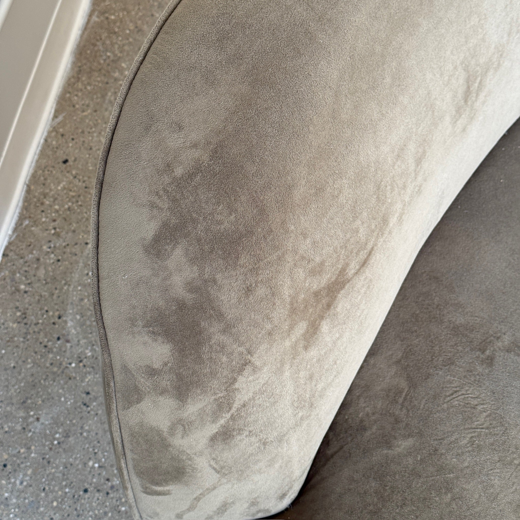 Zoe Sofa by Vladimir Kagan for American Leather