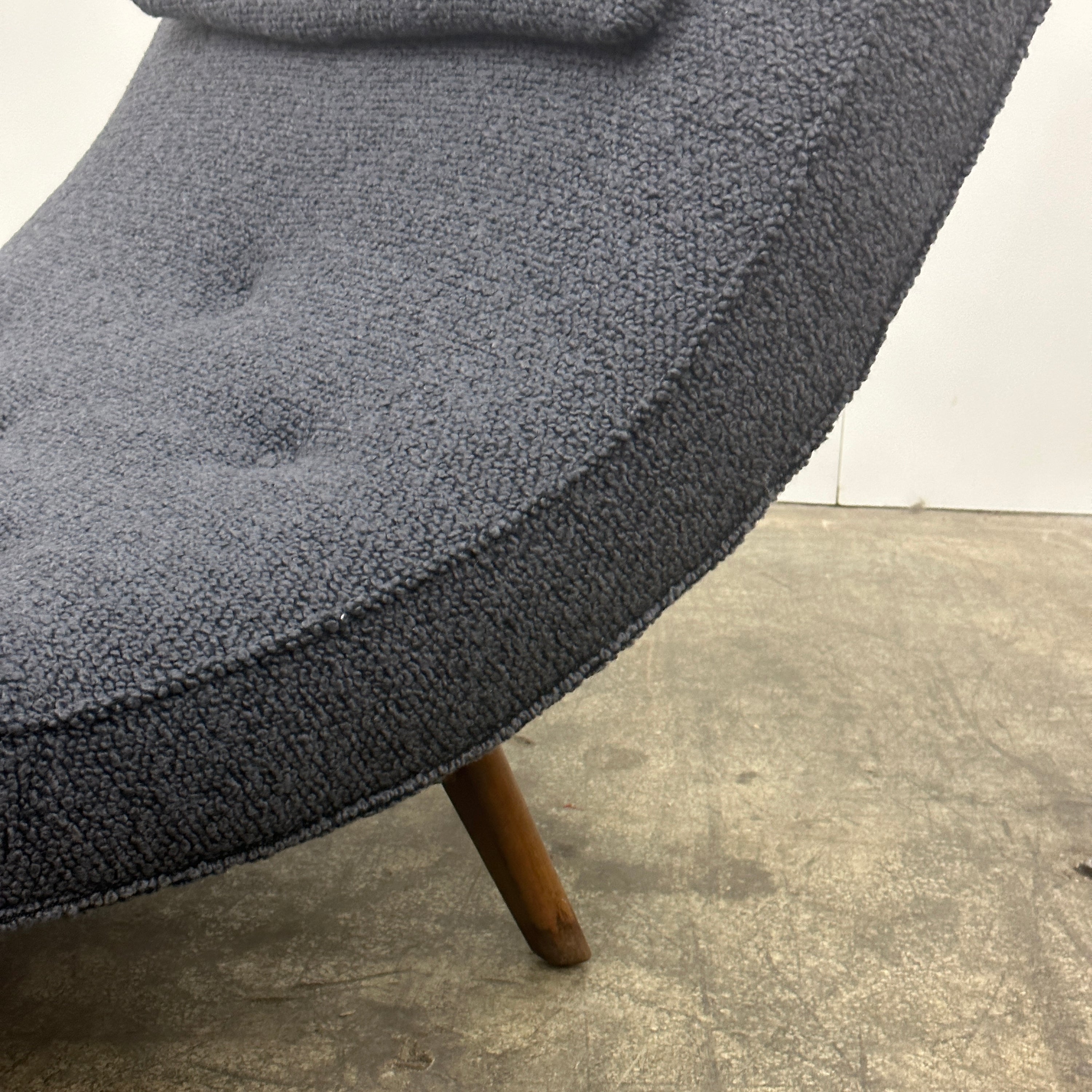 Pearsall Style Wave Chaise in Sherpa Boucle