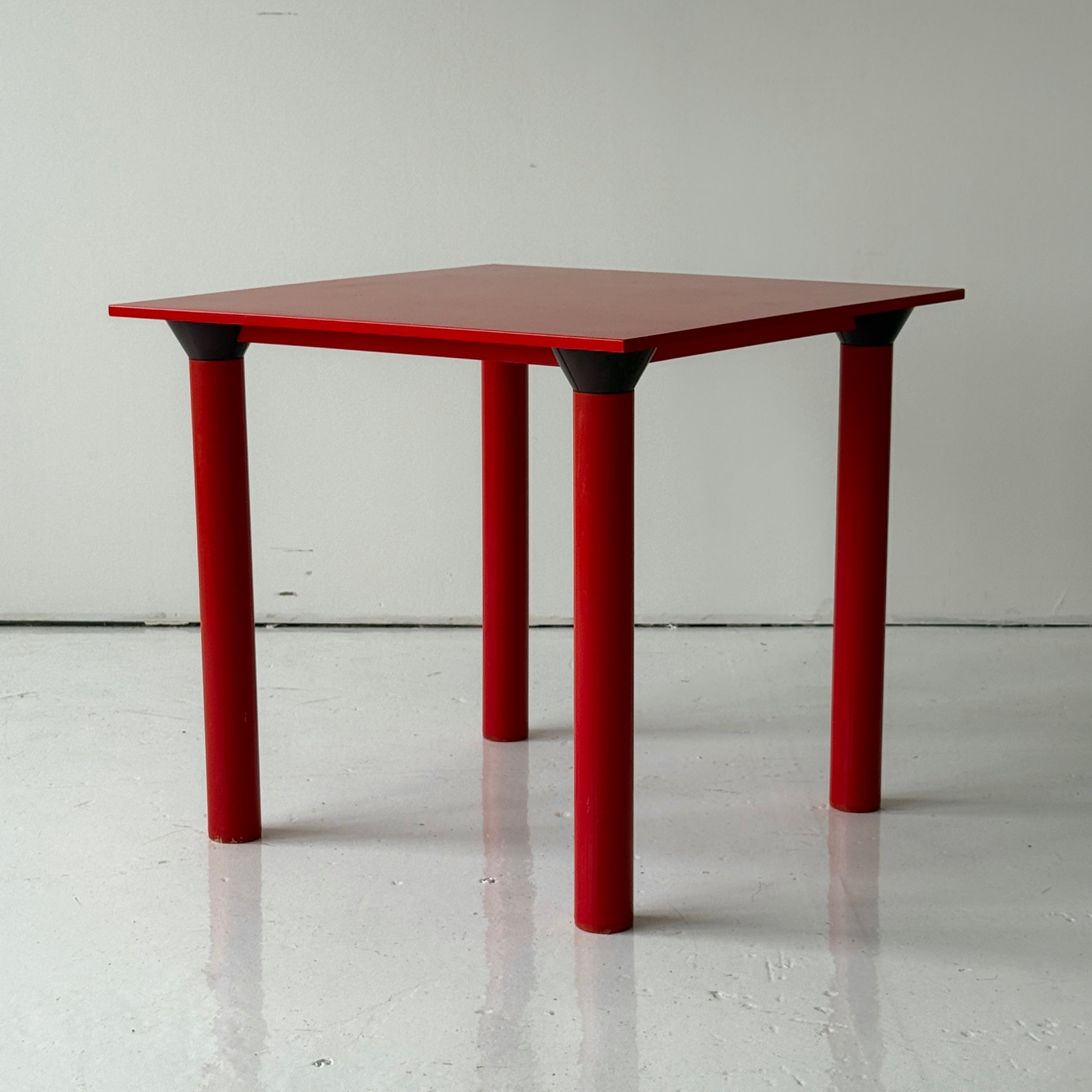 Model 4300 Dining Table by Anna Castelli Ferrieri for Kartell