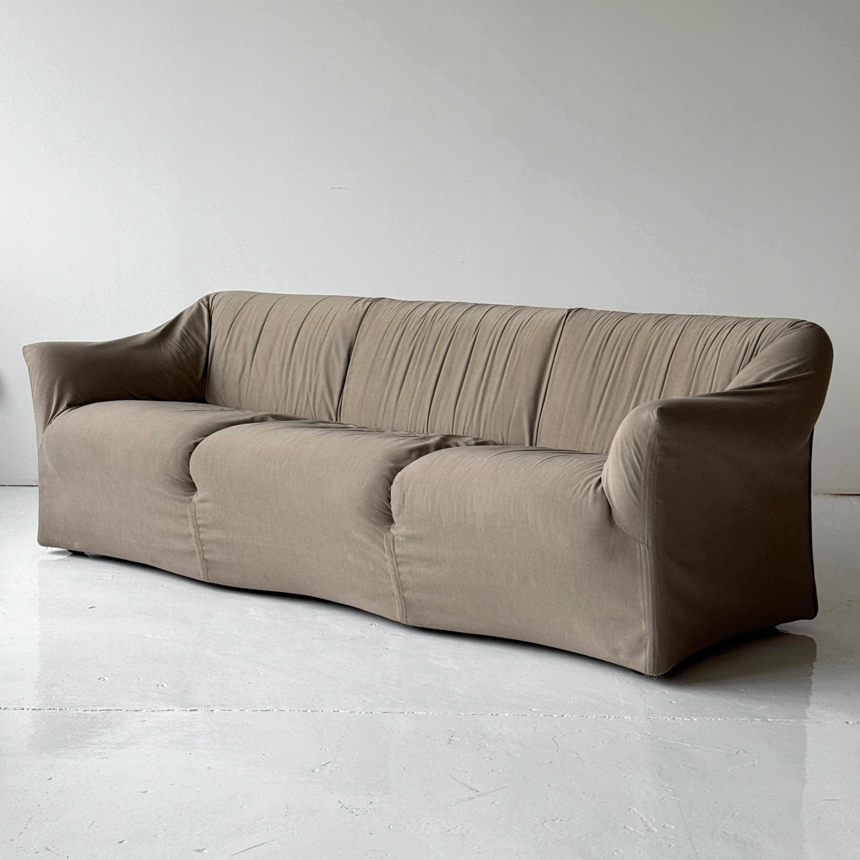 Tentazione Sofa by Mario Bellini for Cassina