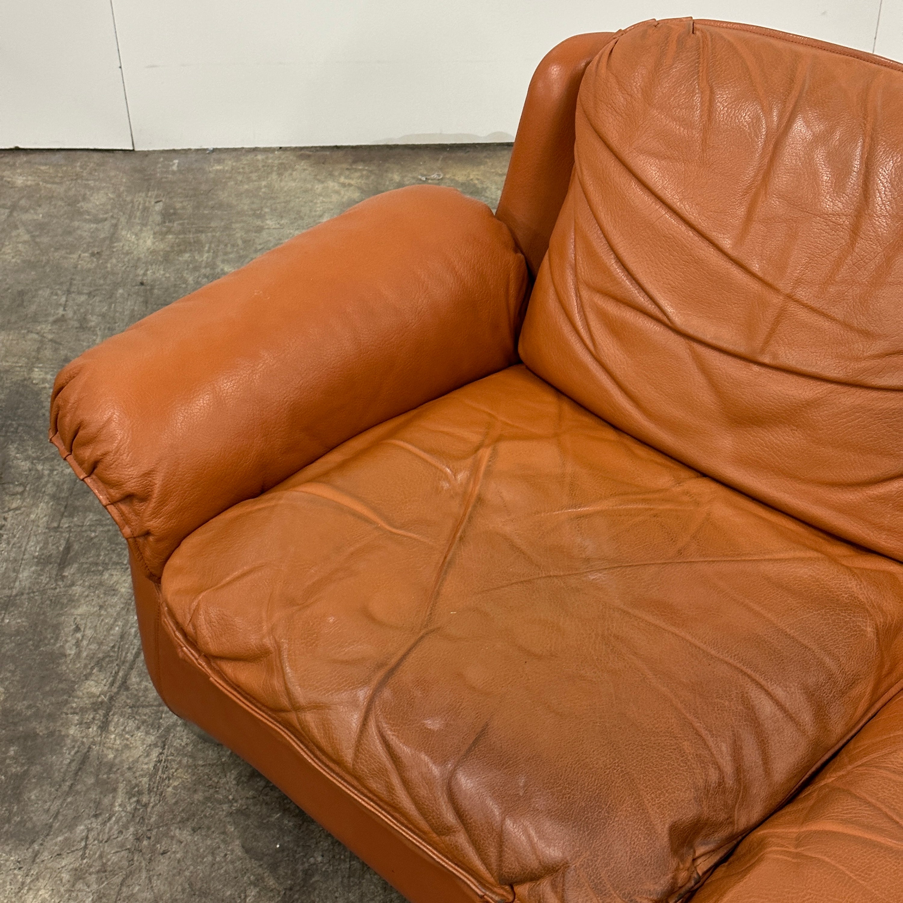Finnish Chubby Low Leather Sofa