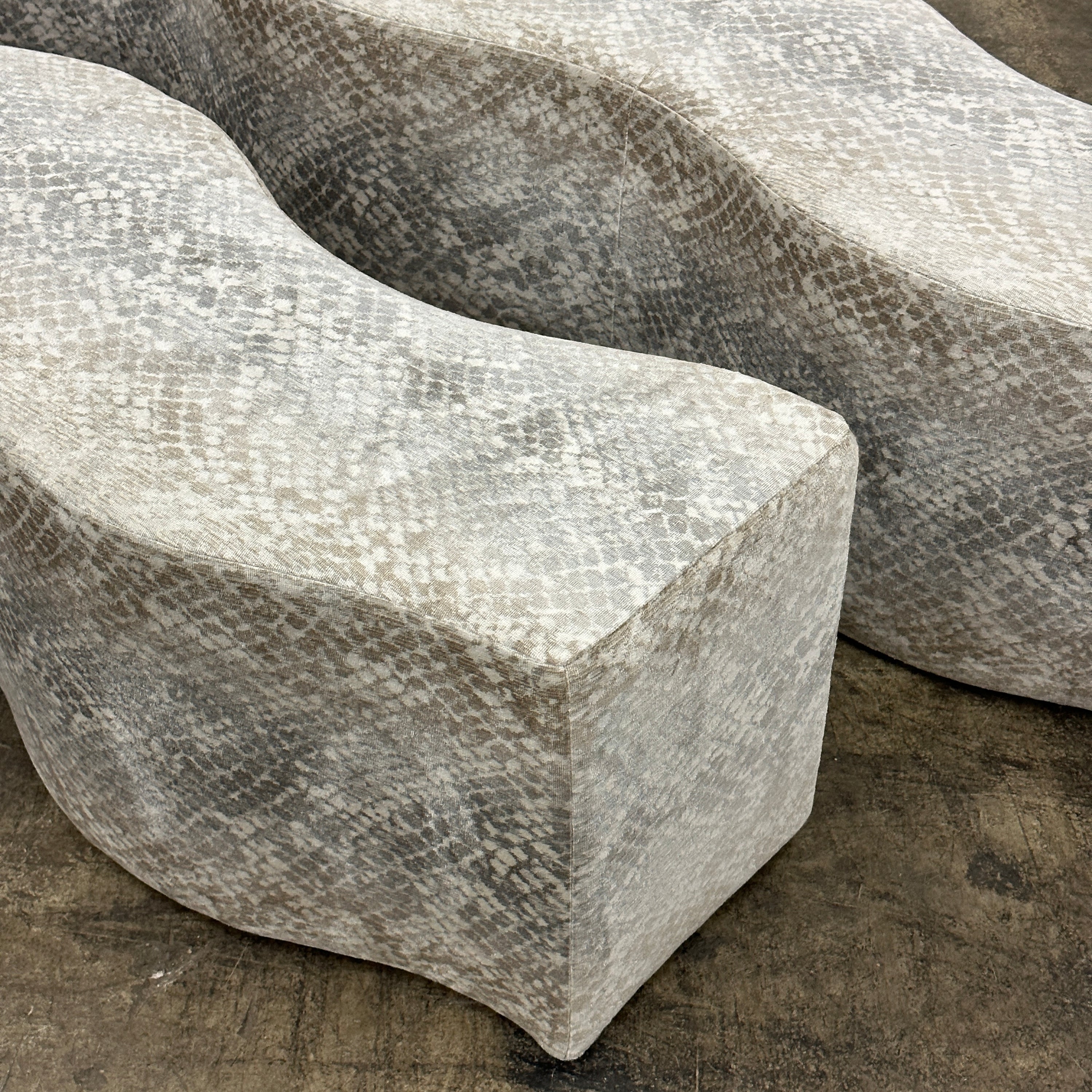 Ripple Bench by Laurinda Spear for Brayton International