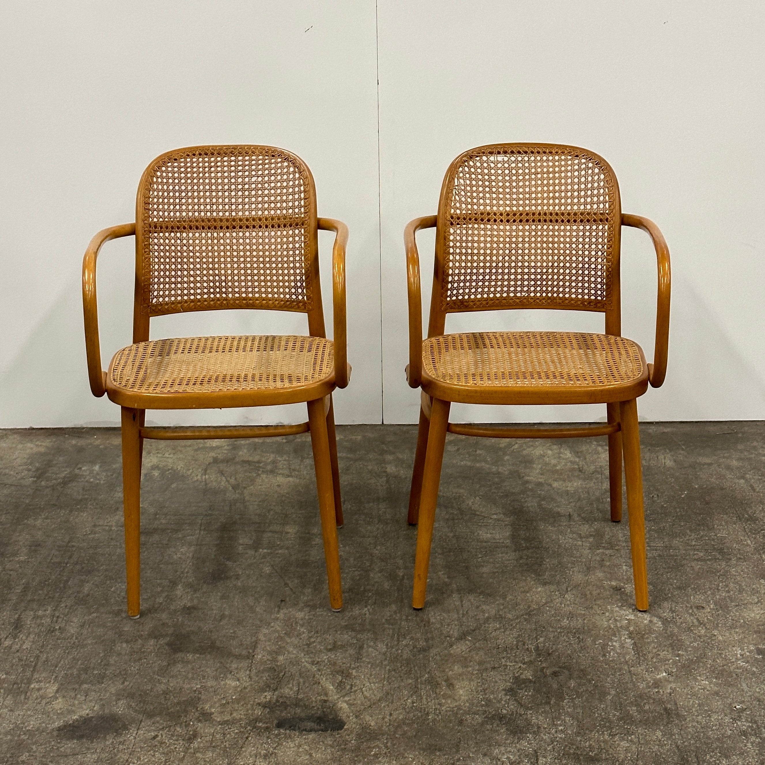 No.811 “Prague” Chairs by Josef Hoffman for Thonet