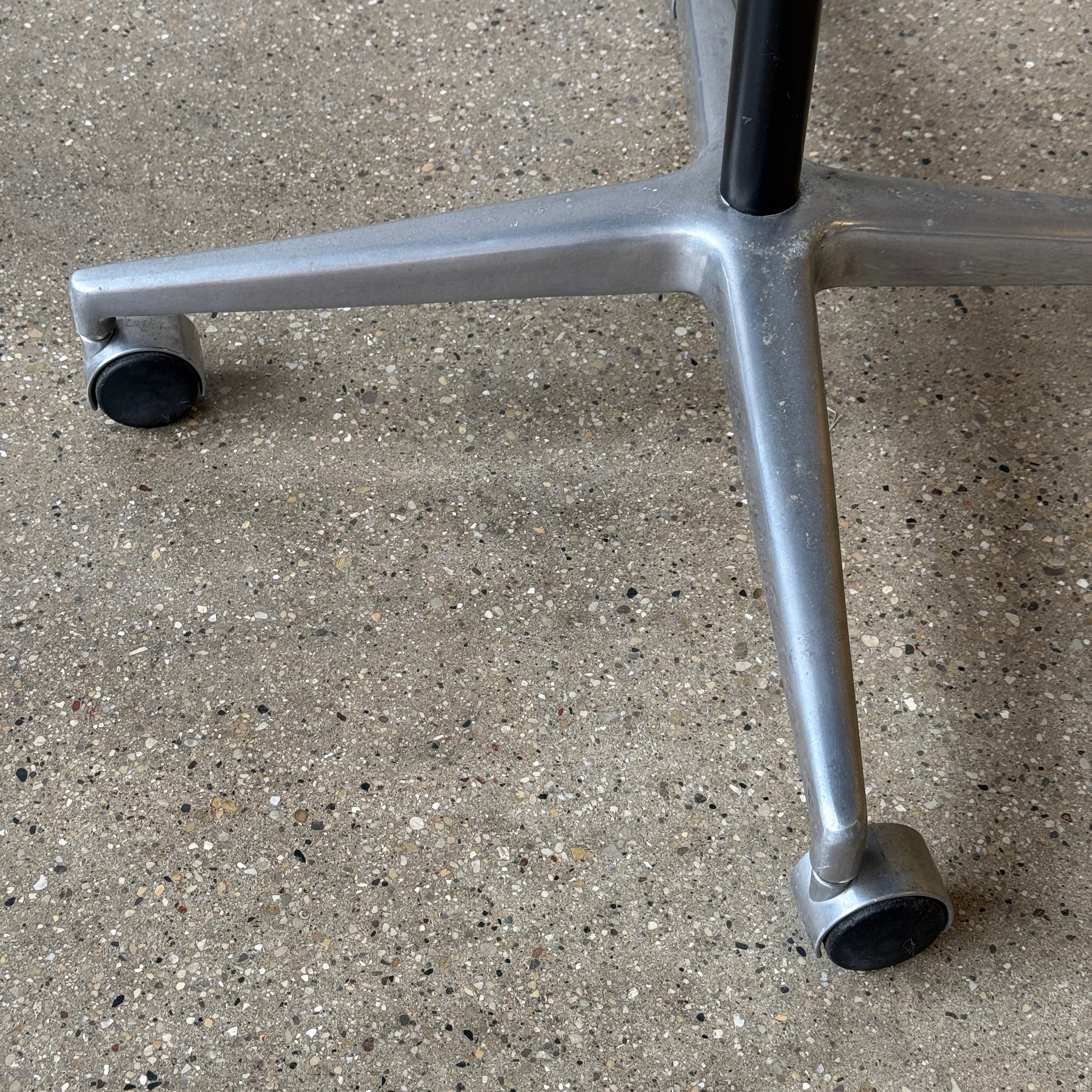 Vintage Standing Desk by Herman Miller