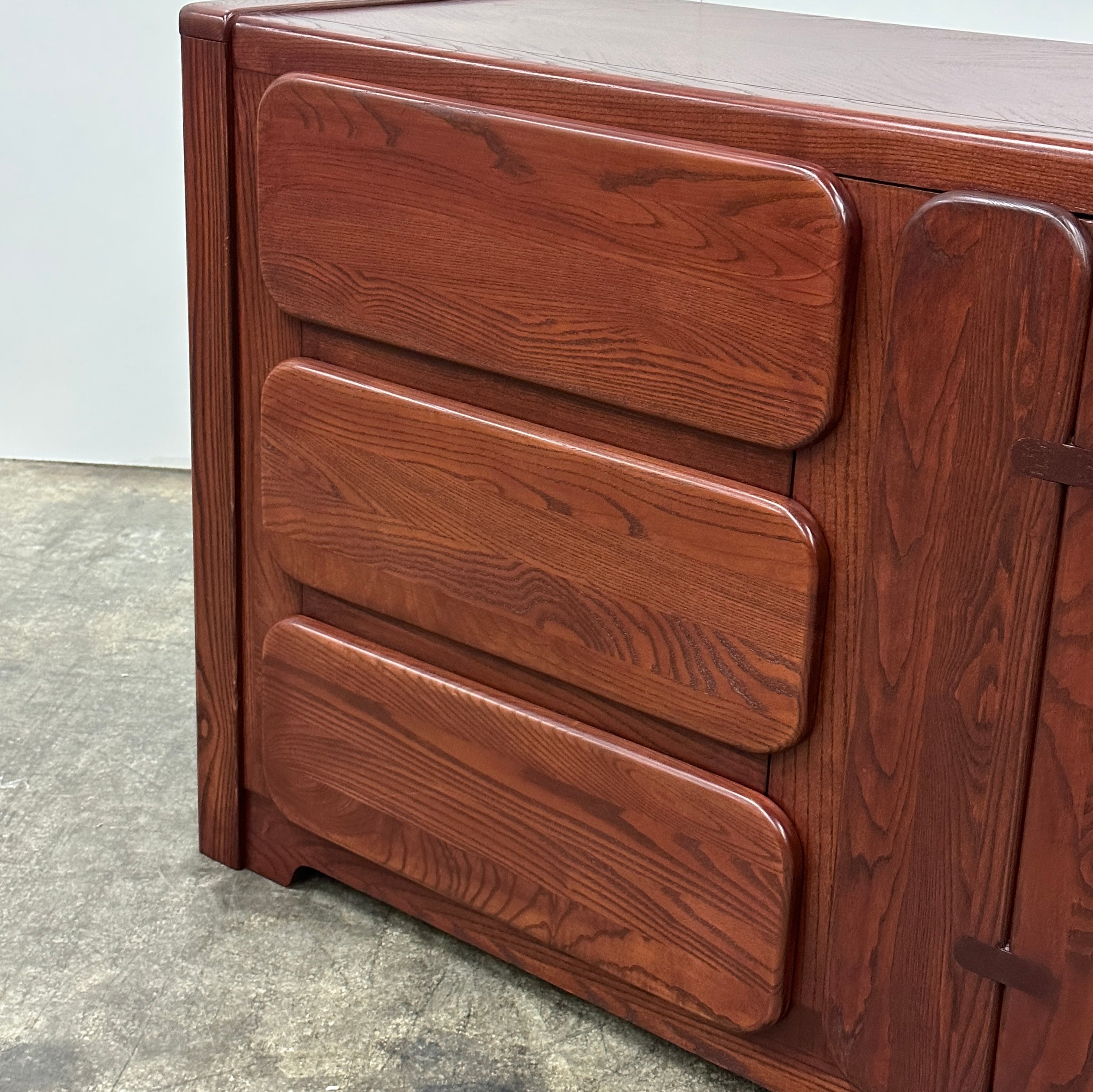 Chunky Modern Oak Dresser/Sideboard