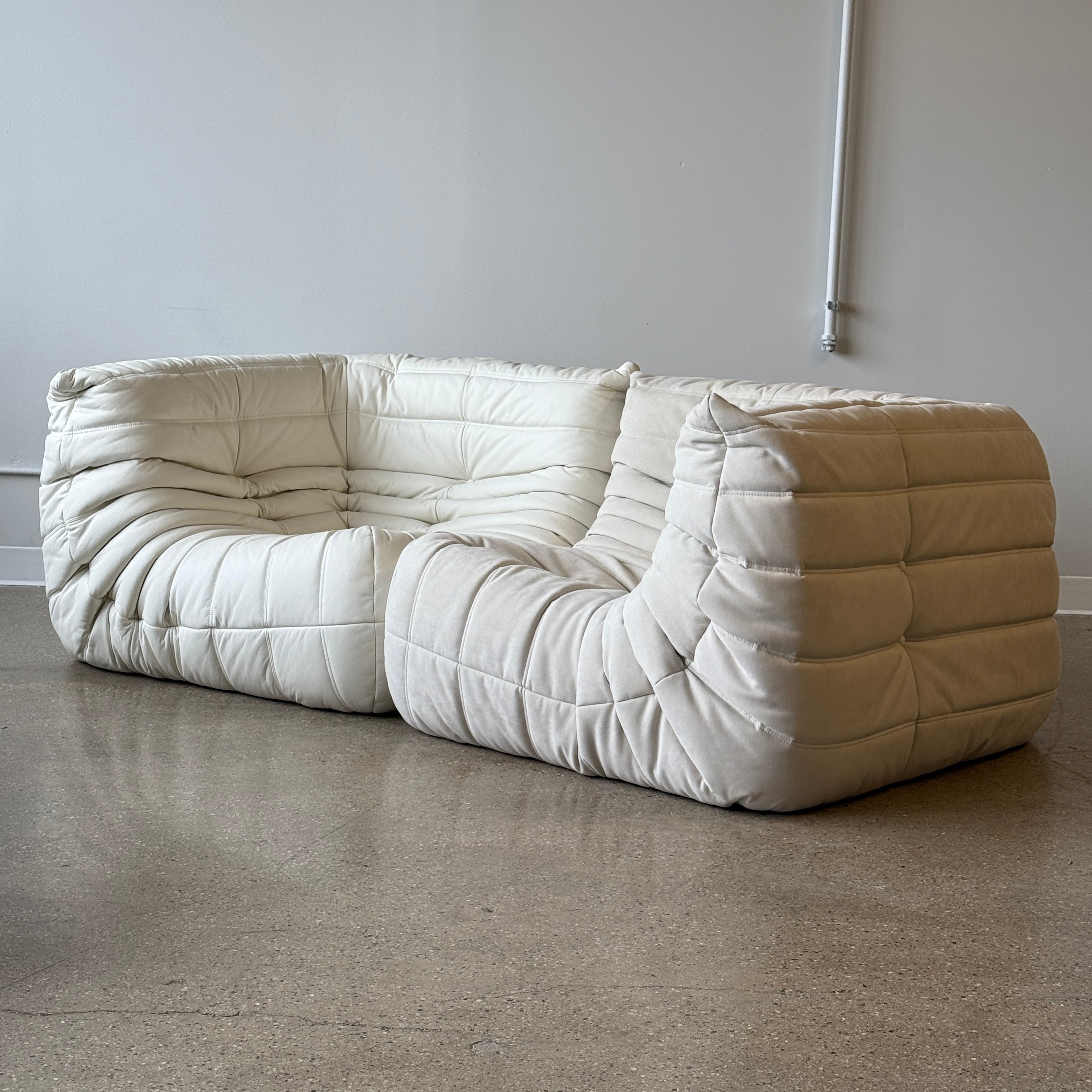 Togo Corner Single Piece in Leather by Michel Ducaroy for Ligne Roset in Leather/Alcantara