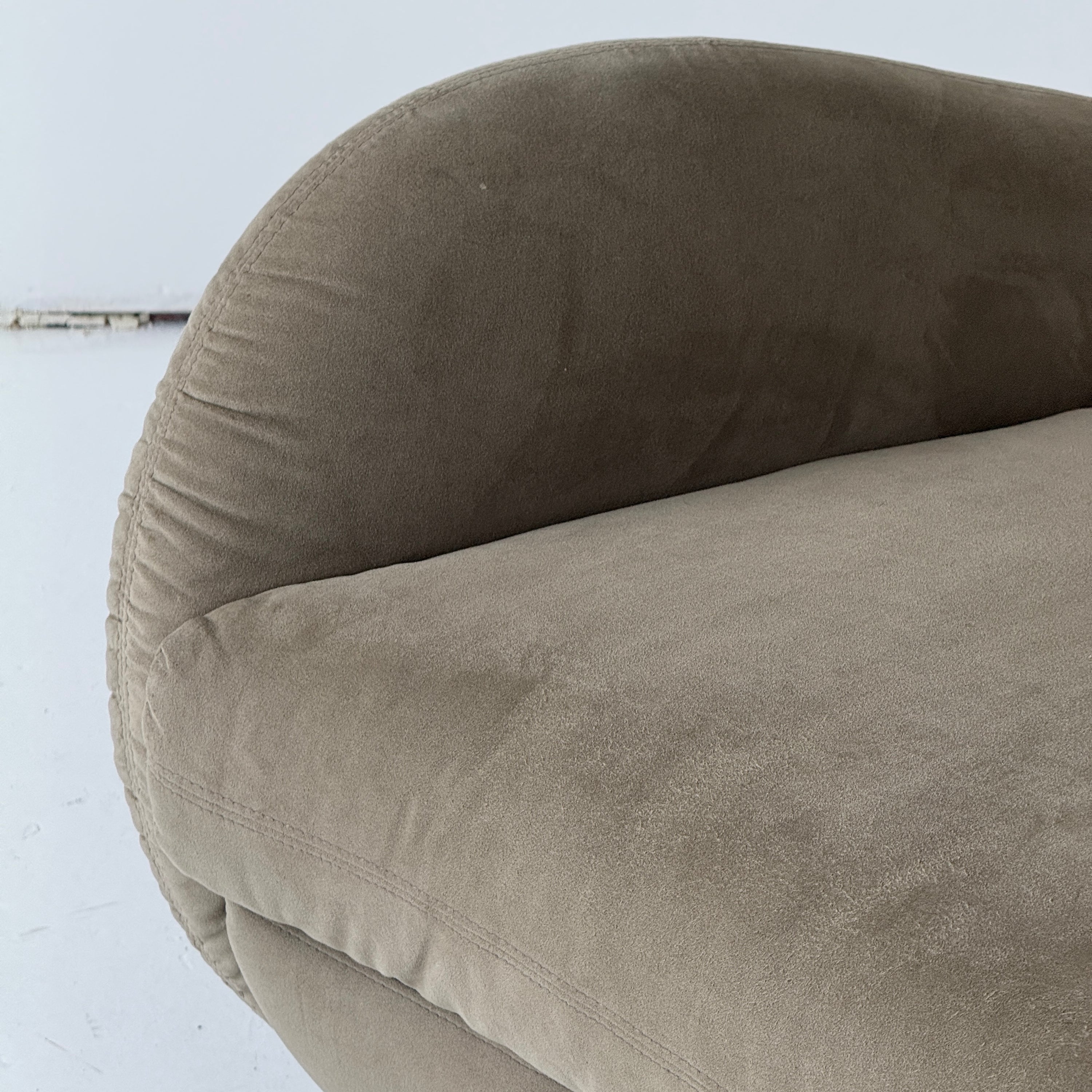 Fiftyish Wingback Chair by Vladimir Kagan for American Leather