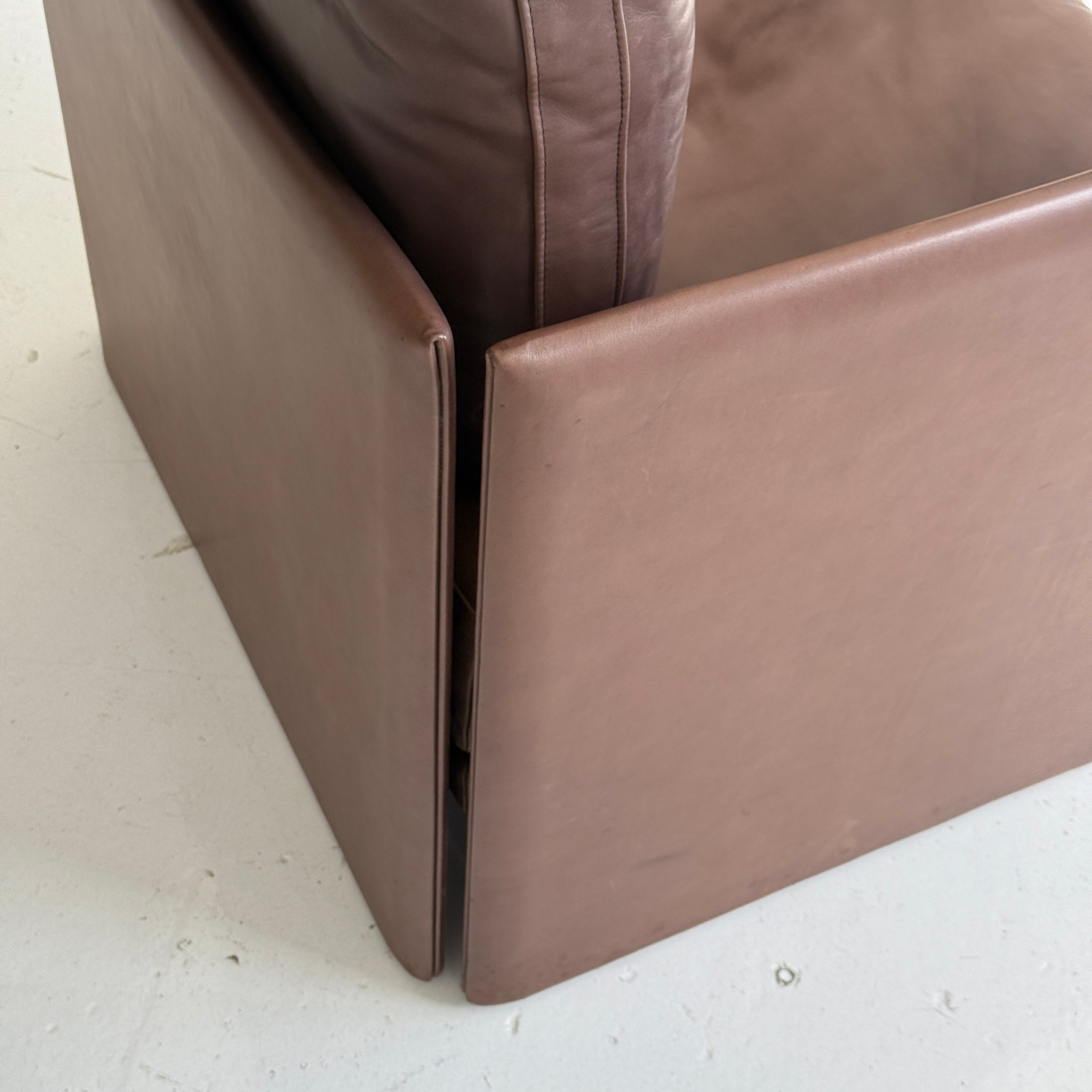 Leather Toot Chair by Piero Lissoni for Cassina
