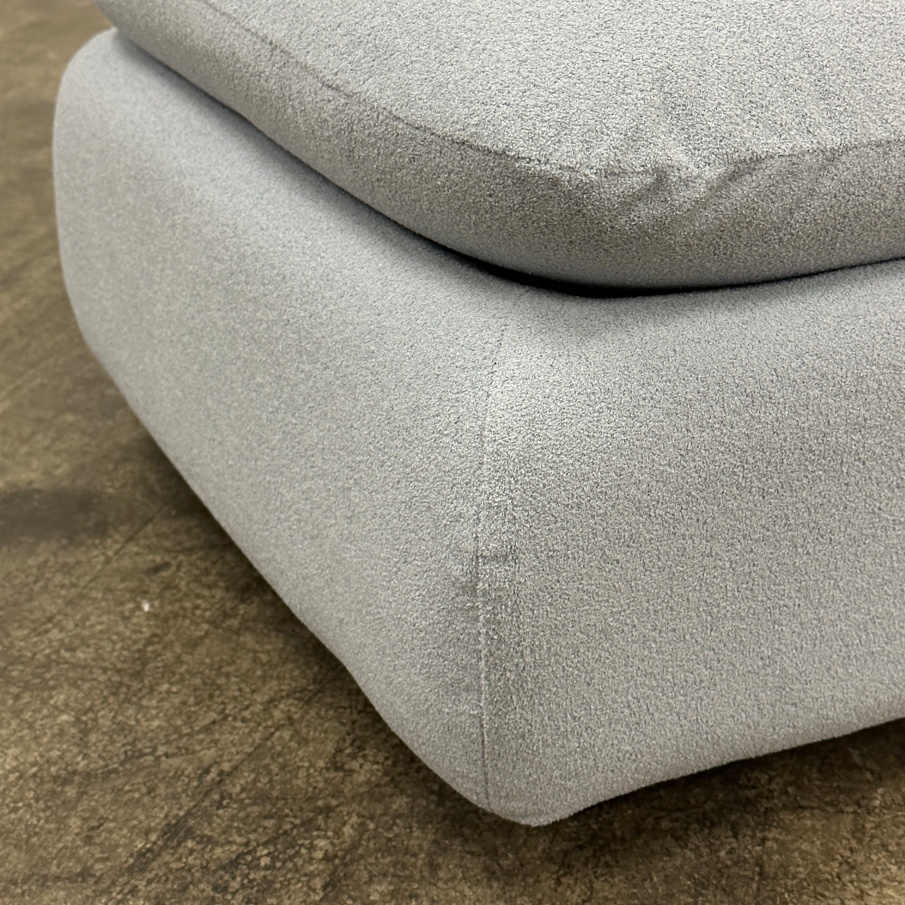 Modular Ganging Elysee Chair by Steelcase