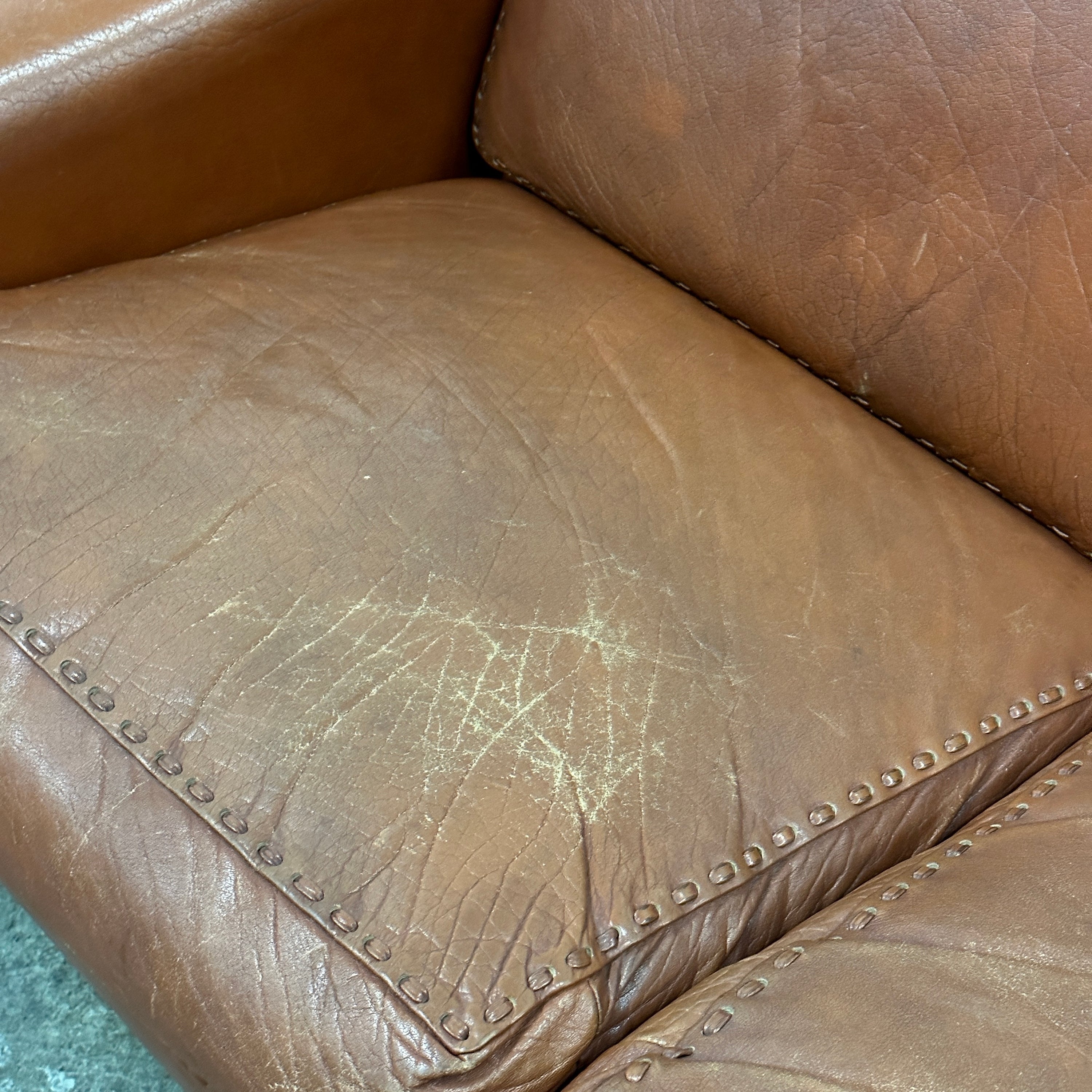 Matador Leather Loveseat by Aage Christiansen for Erhardsen & Andersen