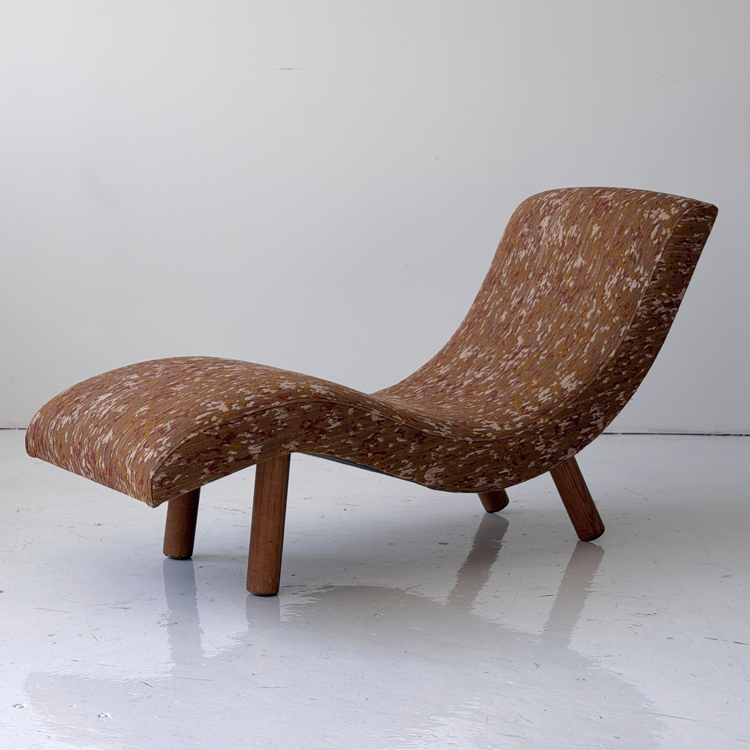 Wave Chaise by Enrico Bartolini in Zak+Fox Brassica