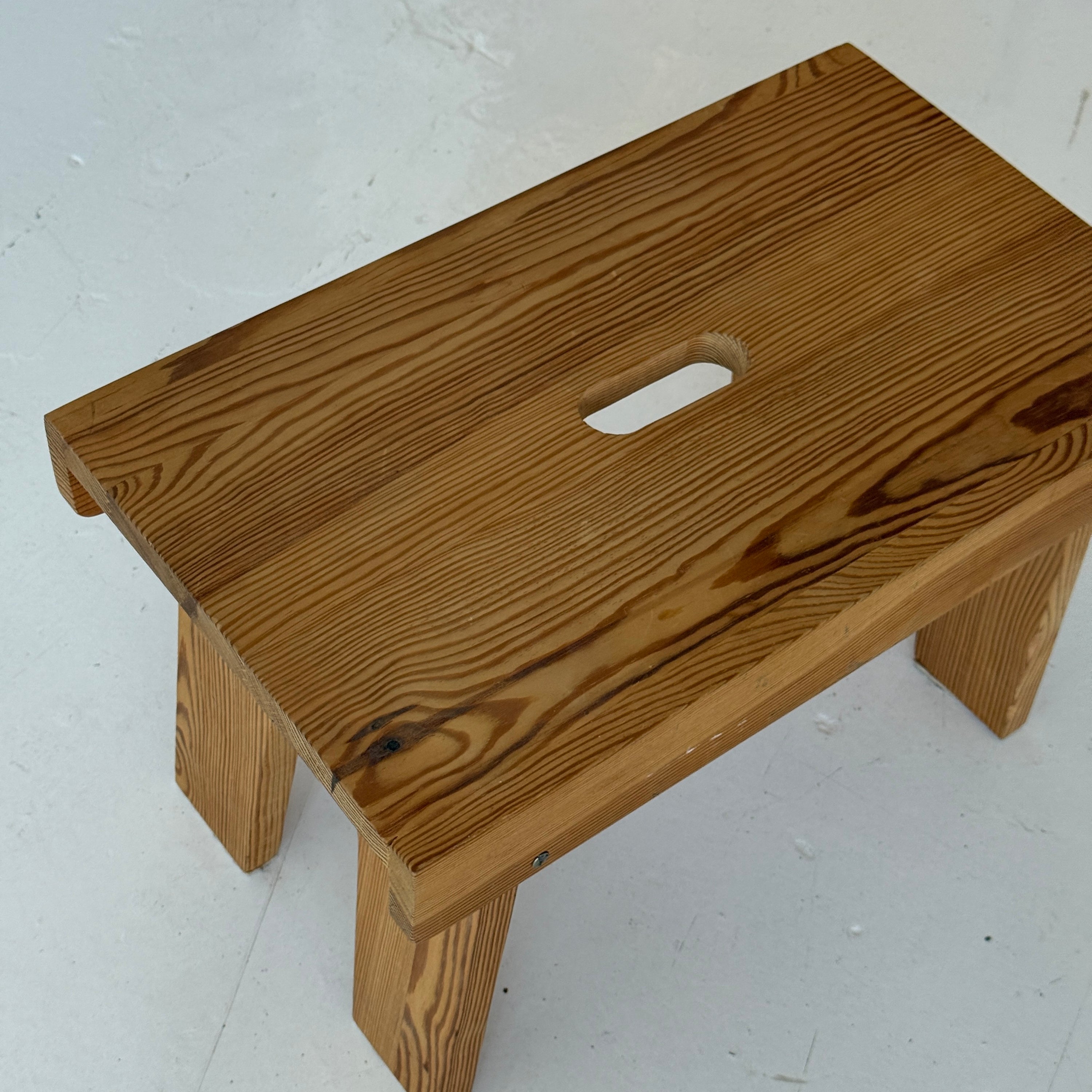 Finnish Primitive Modern Stool