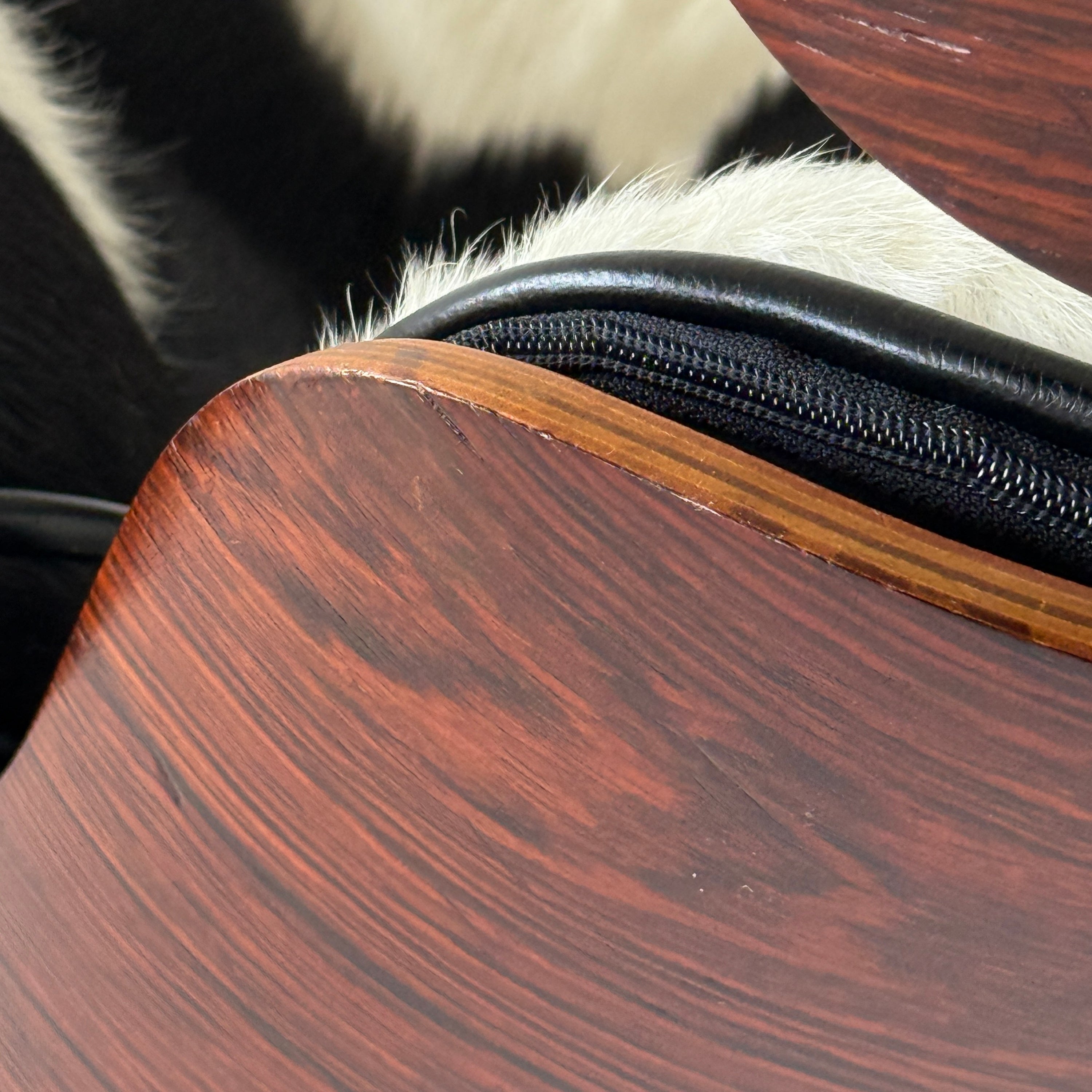 670 Lounge Chair in Cowhide by Charles & Ray Eames for Herman Miller