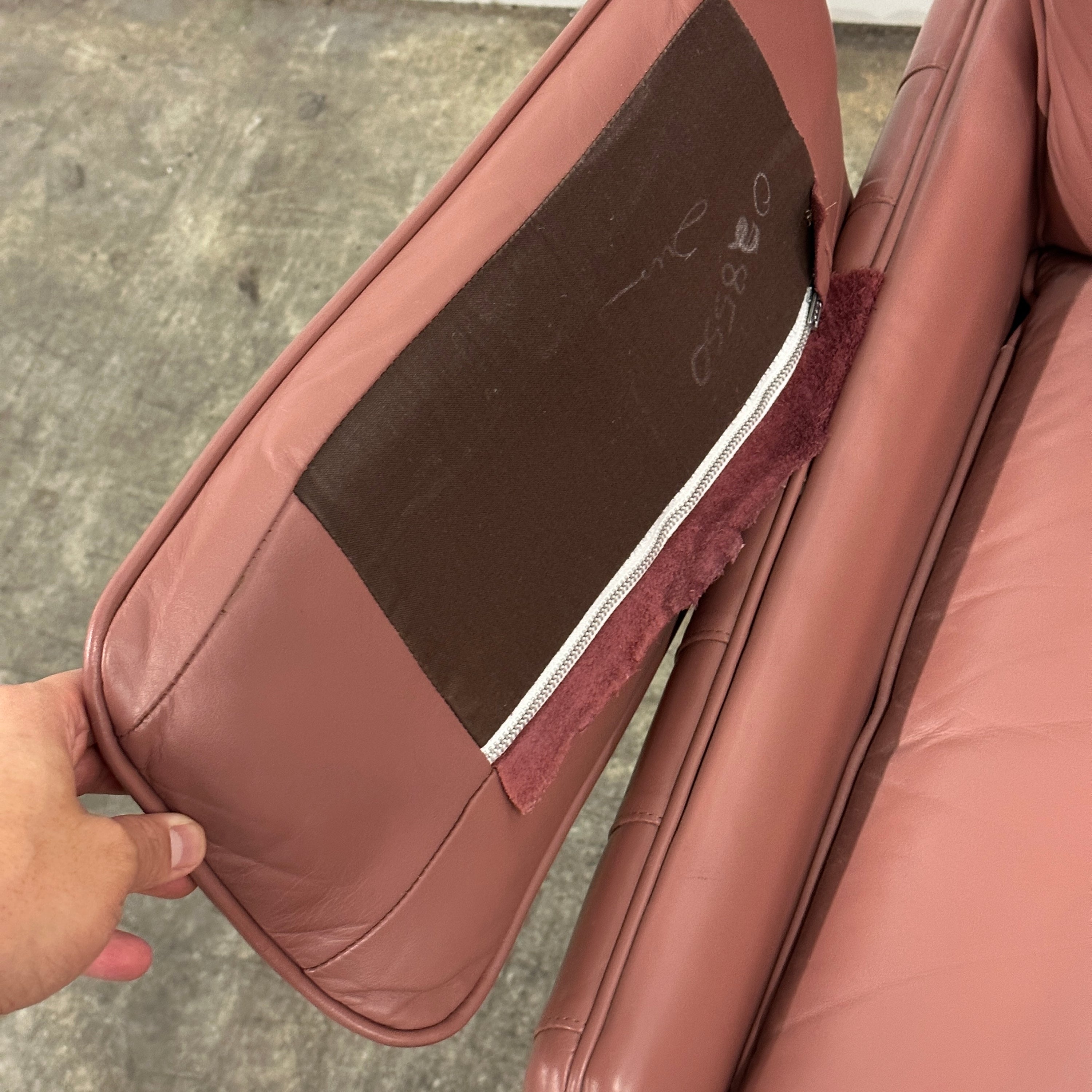 Mauve Leather Lounge Chair/Ottoman