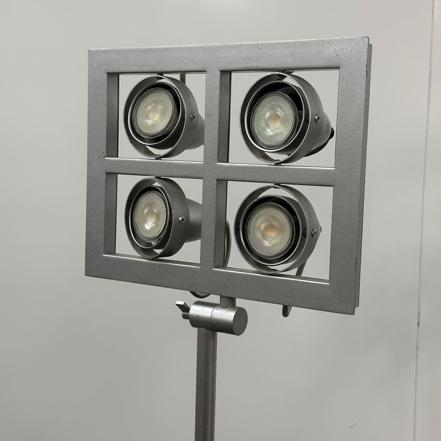 Metal Stage Floor Lamps