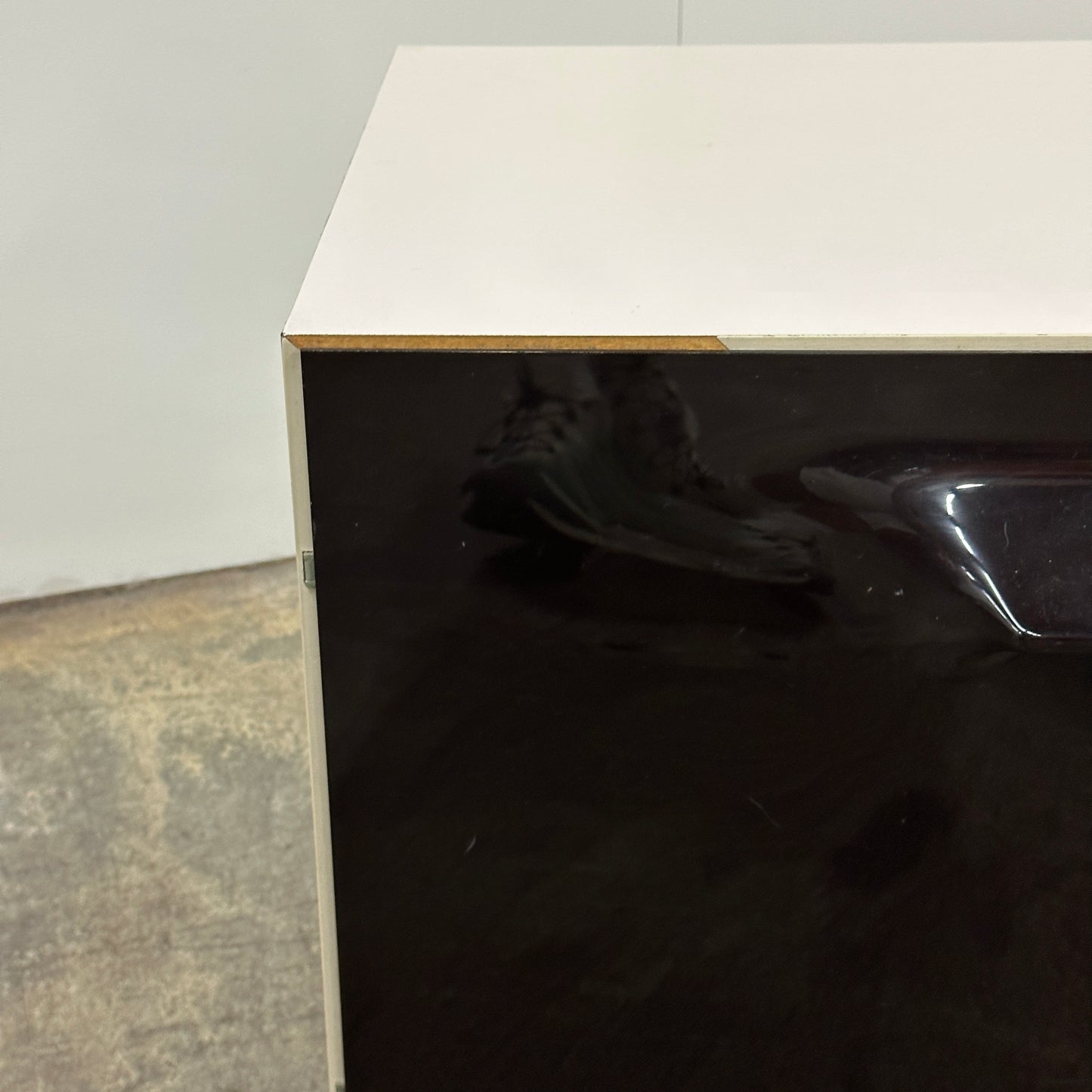 DF2000 Cabinet/Credenza by Raymond Loewy for Doubinsky Freres