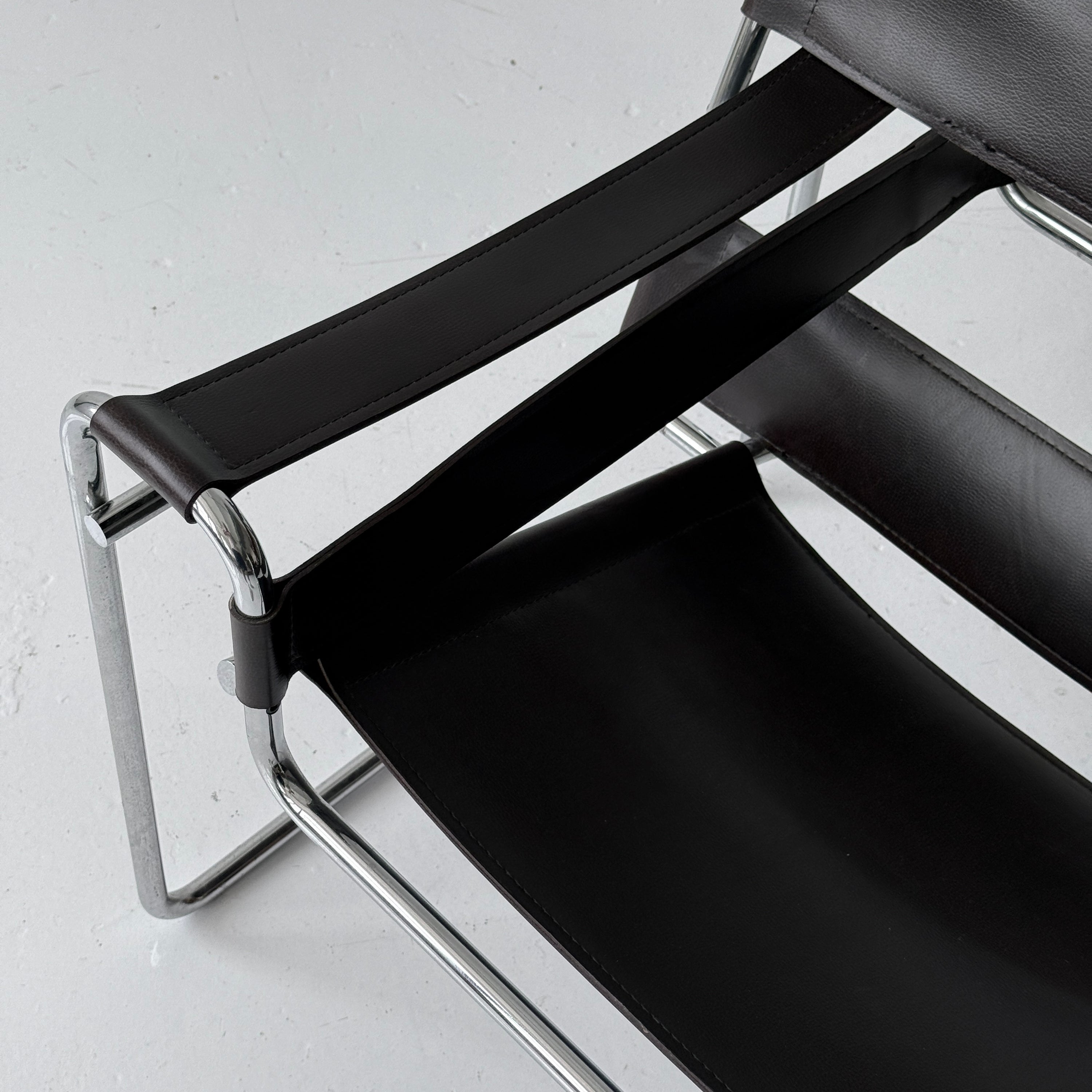 Wassily Chair by Marcel Breuer for Knoll
