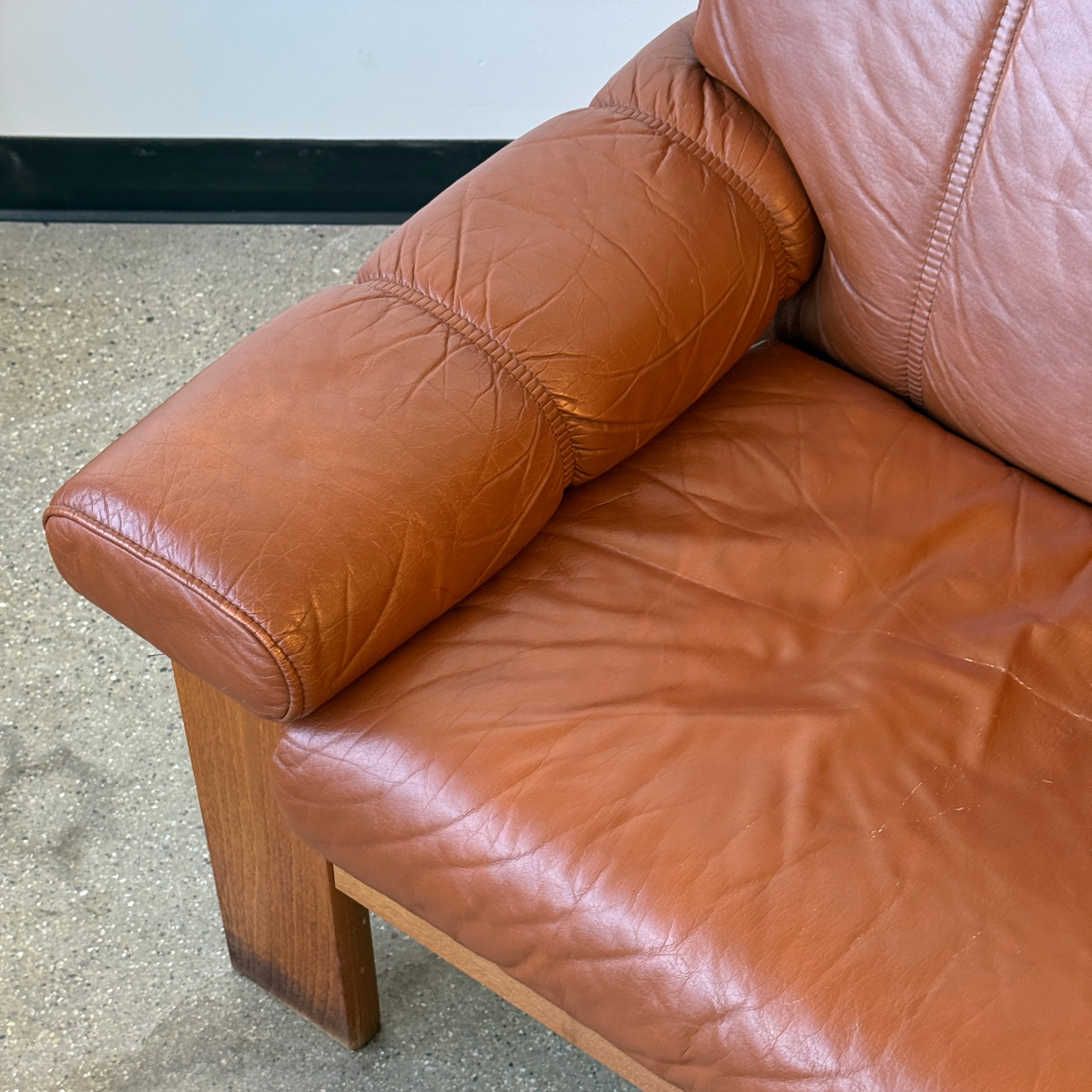 Saddle Leather Norwegian Sofa by Ekornes