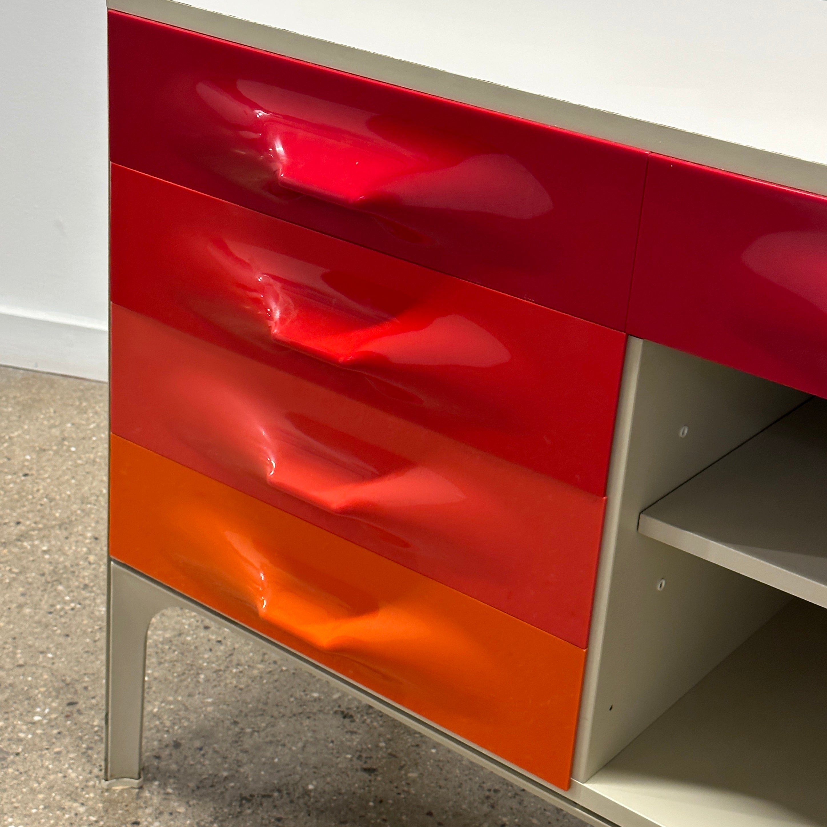 DF2000 Desk by Raymond Loewy for Doubinsky Freres