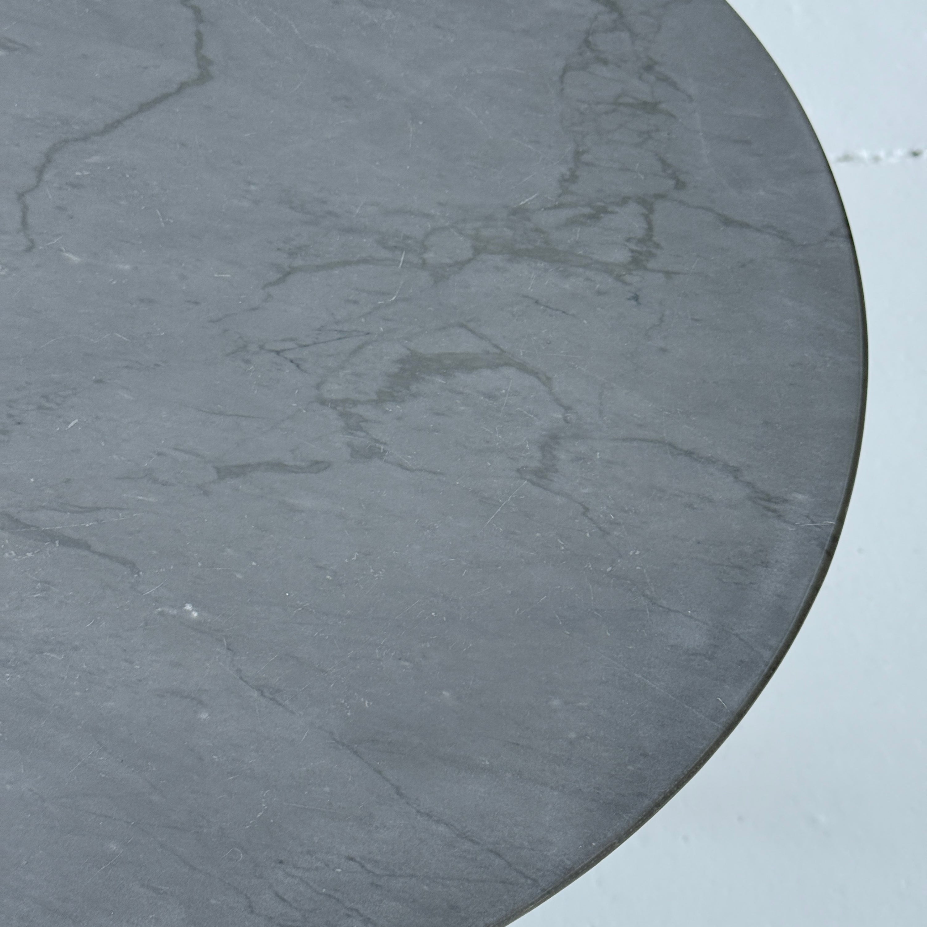 Tulip Marble Side Table by Eero Saarinen for Knoll