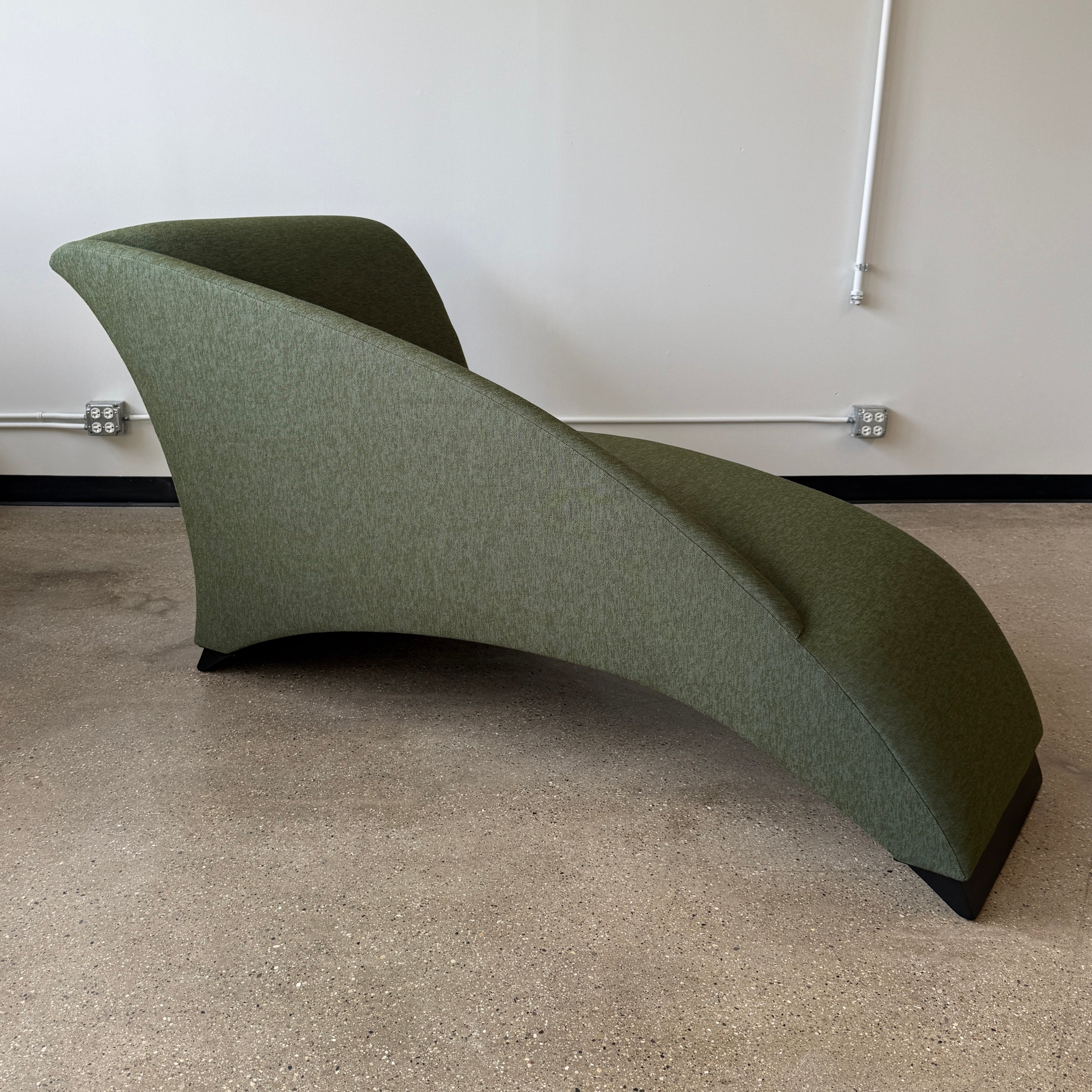 Marilyn Chaise by Vladimir Kagan for Directional