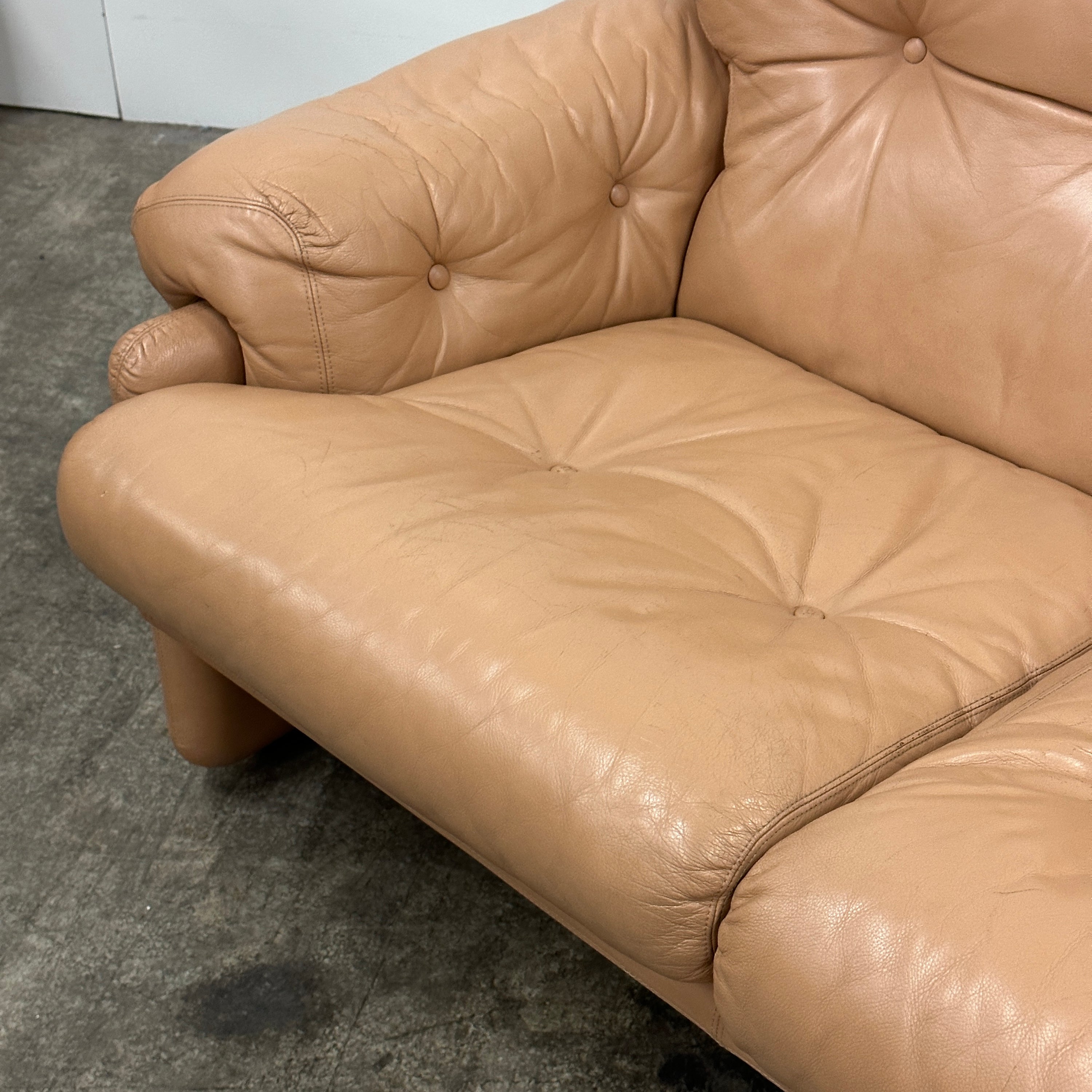 Coronado Settee in Leather by Tobia Scarpa for B&B Italia