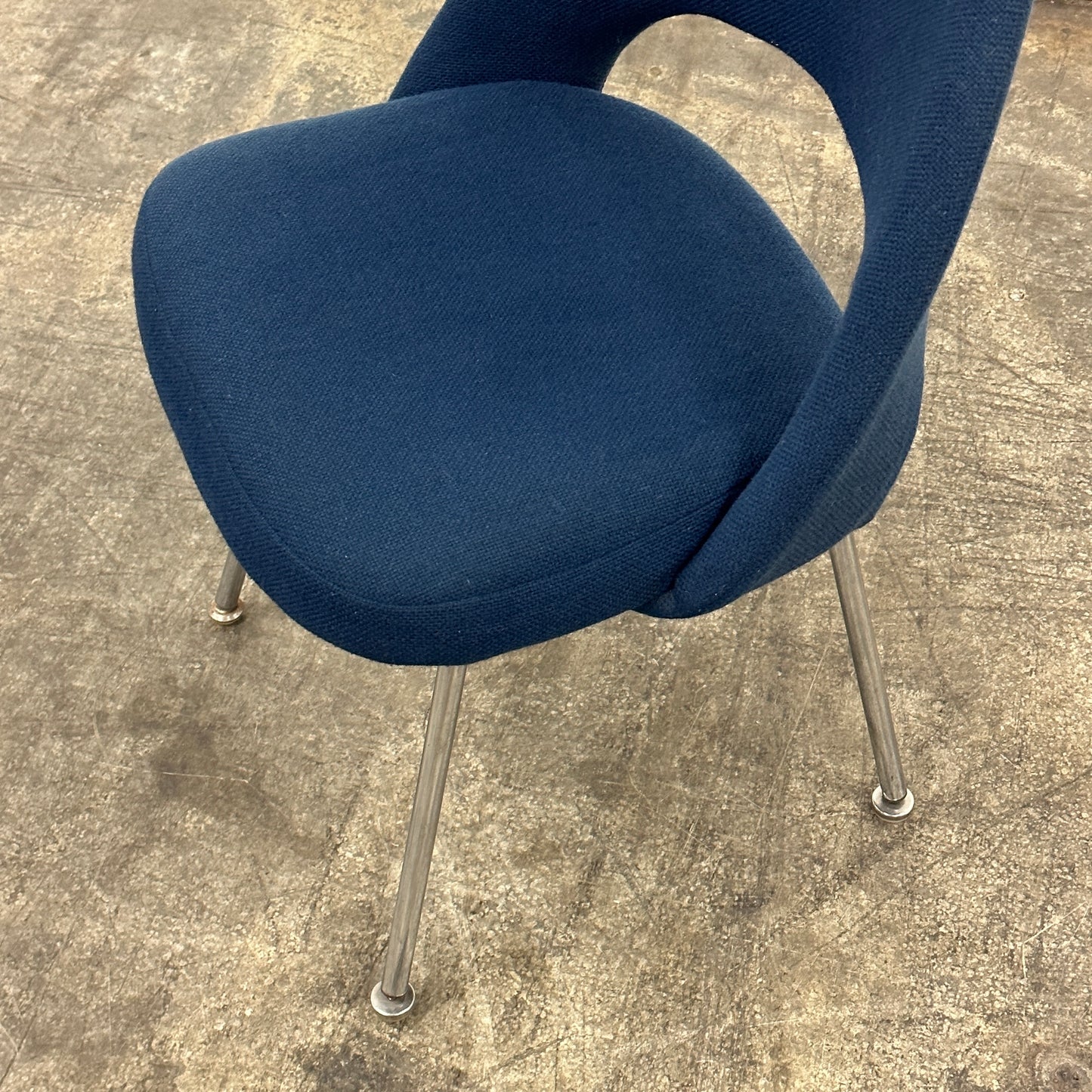 Armless Executive Chair by Eero Saarinen for Knoll