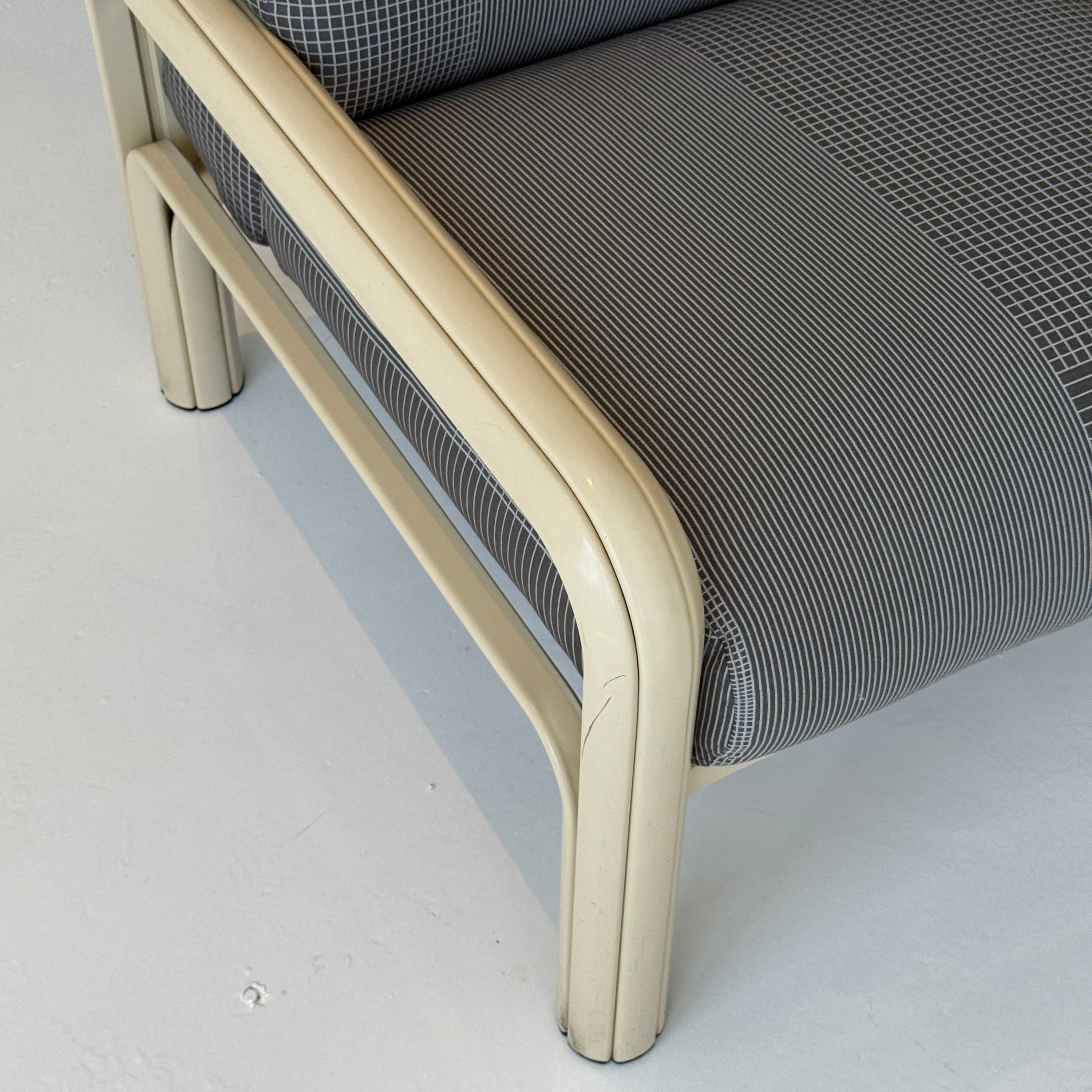 Orsay Lounge Chairs by Gae Aulenti for Knoll in Maharam Grid by Scholten & Baijings