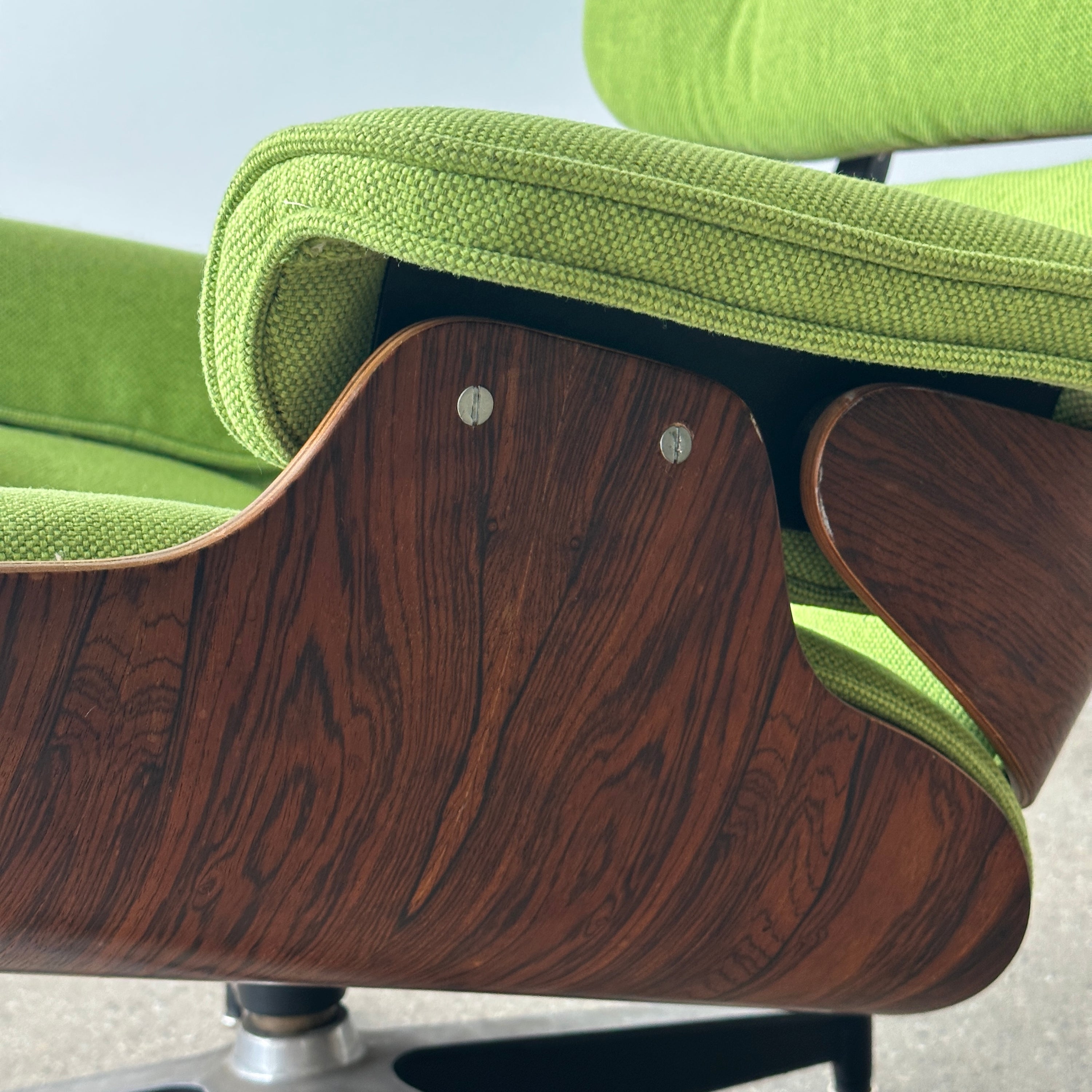 670 Lounge Chair by Charles & Ray Eames for Herman Miller