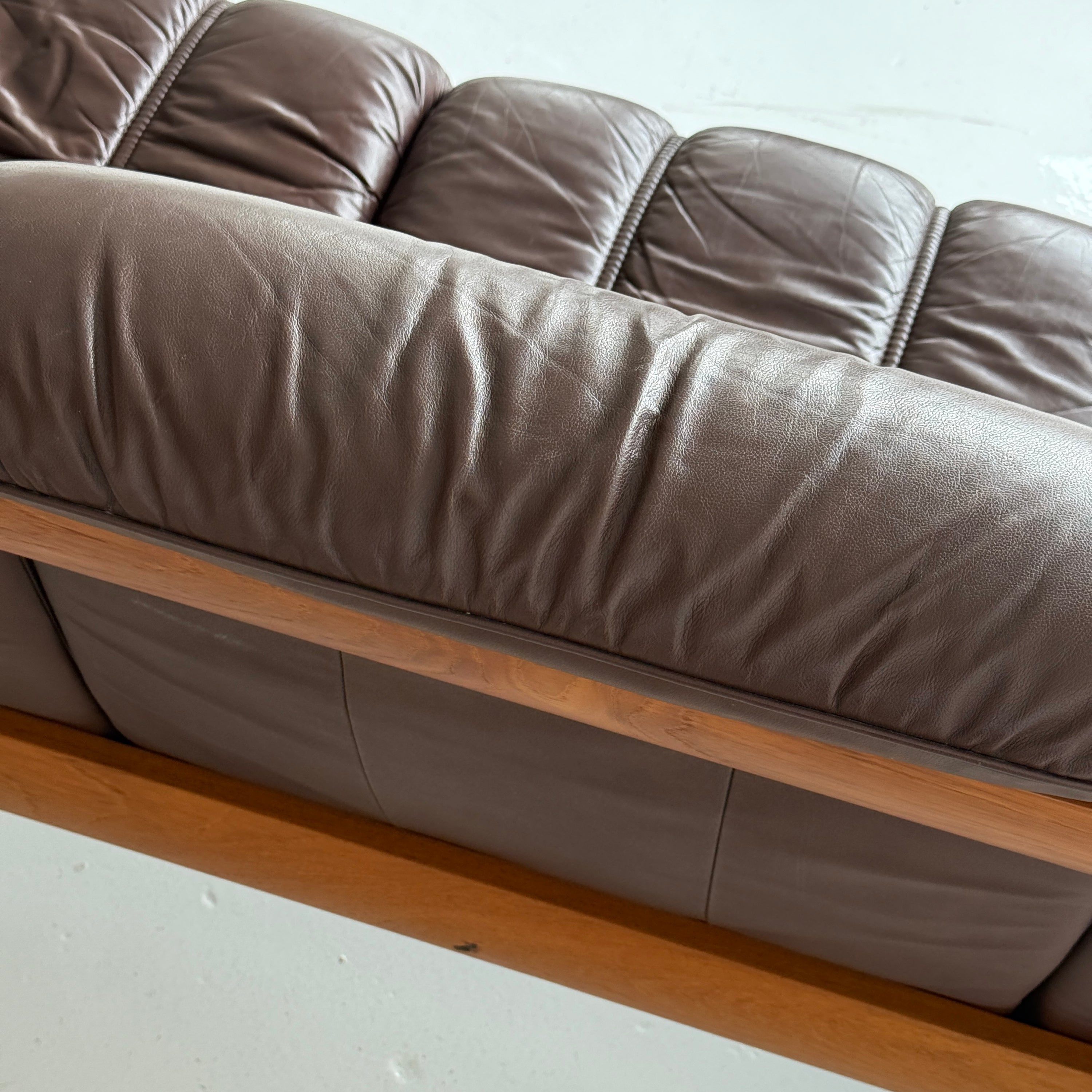 Leather Montana Sofa by Ekornes