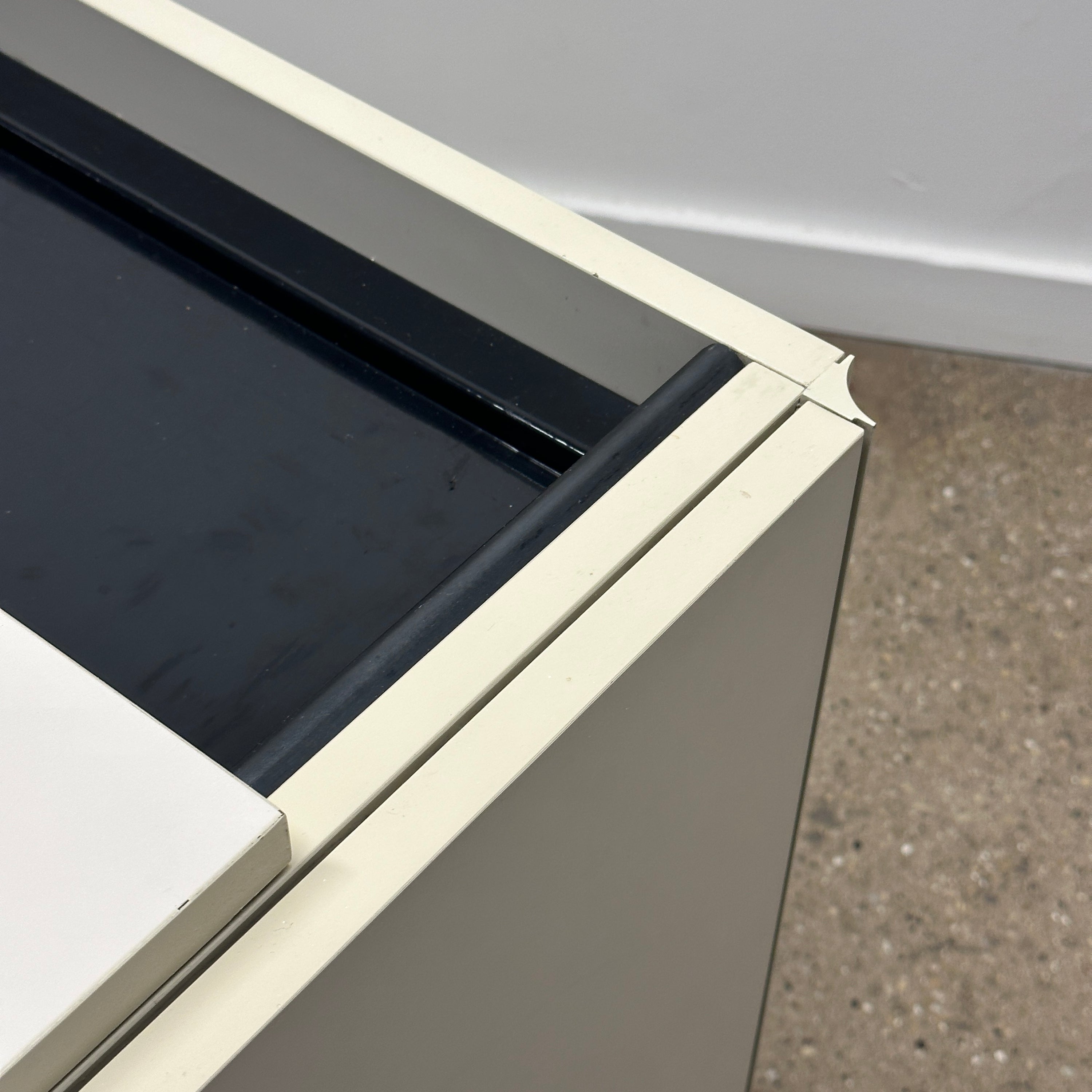 DF2000 Desk by Raymond Loewy for Doubinsky Freres