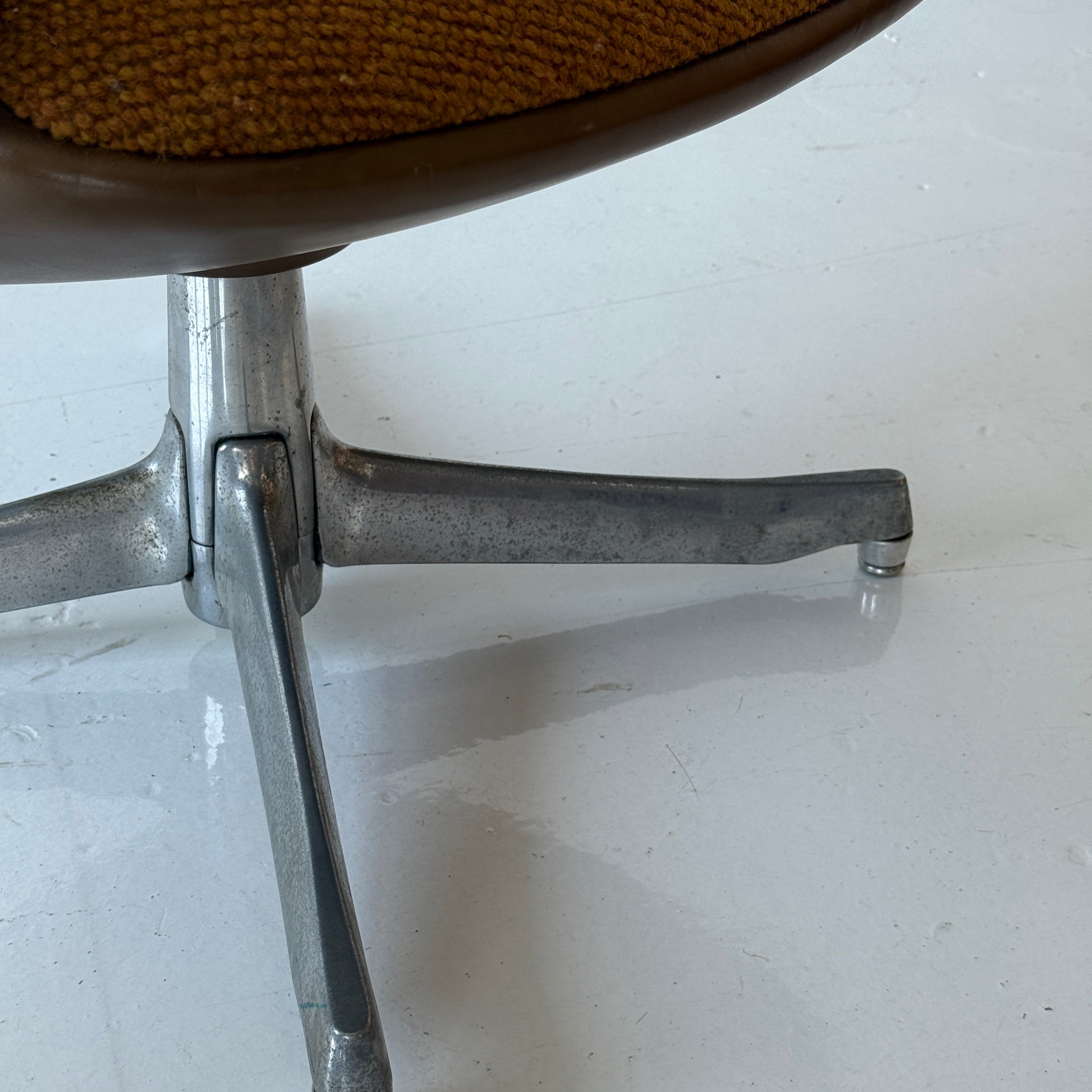 Leather Platner Chairs by Warren Platner for Steelcase