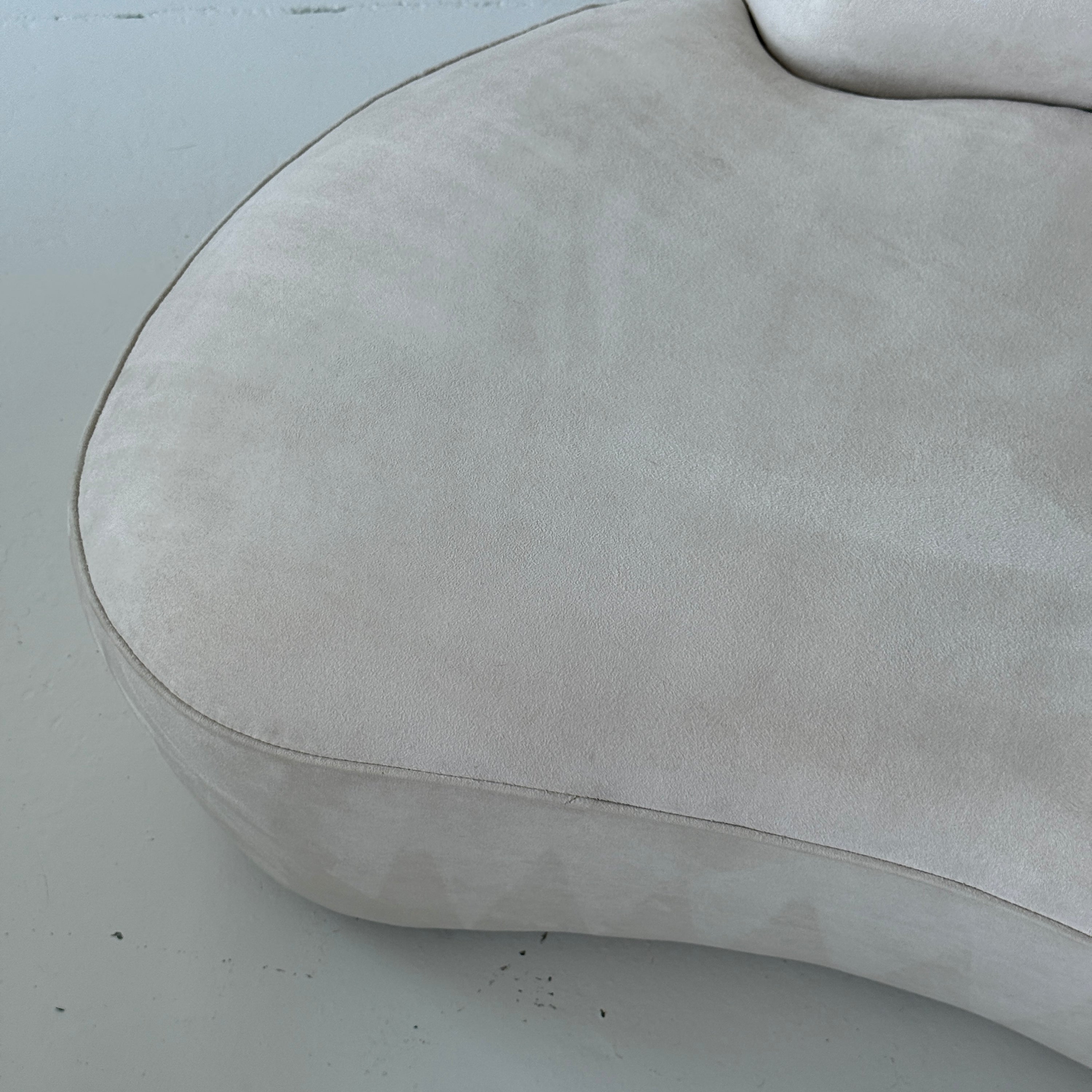 Zoe Sofa by Vladimir Kagan for American Leather