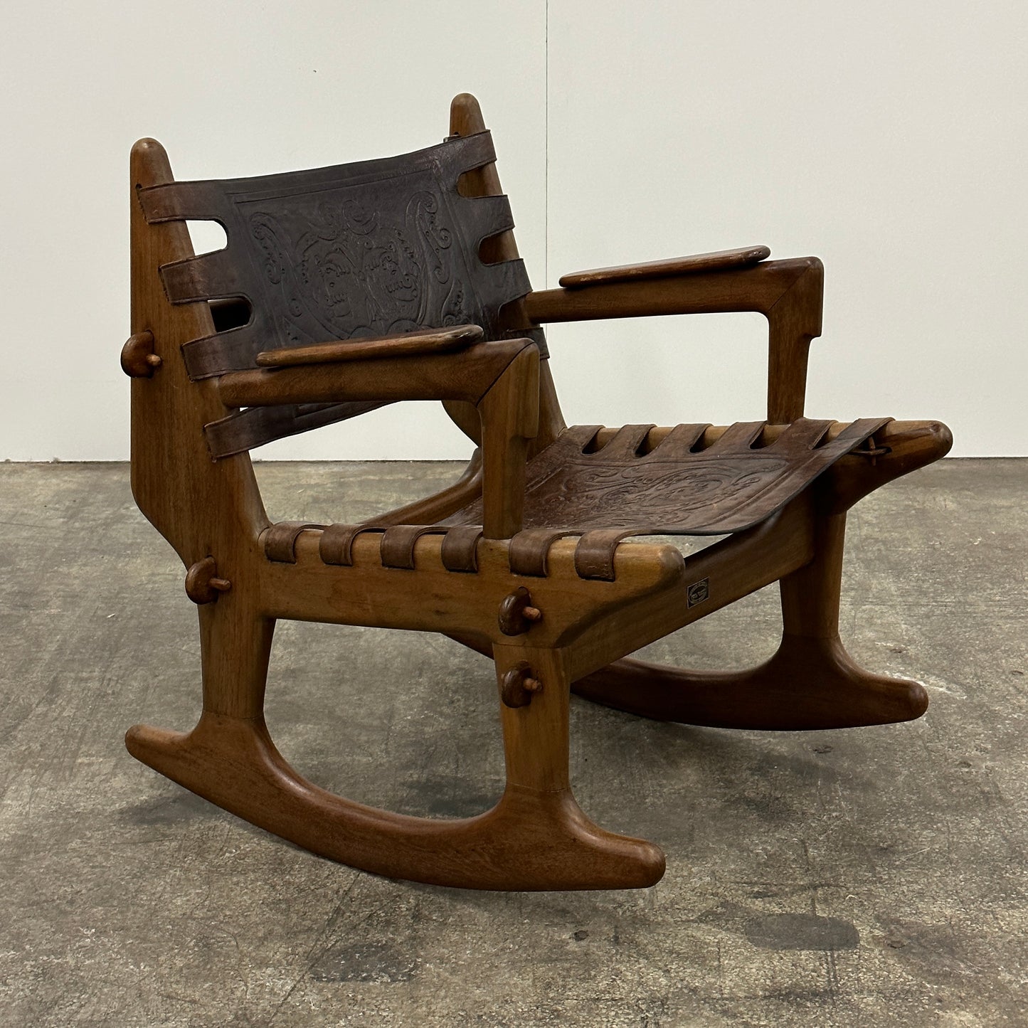 Leather Sling Rocking Chair by Angel Pazmino for Muebles de Estilo