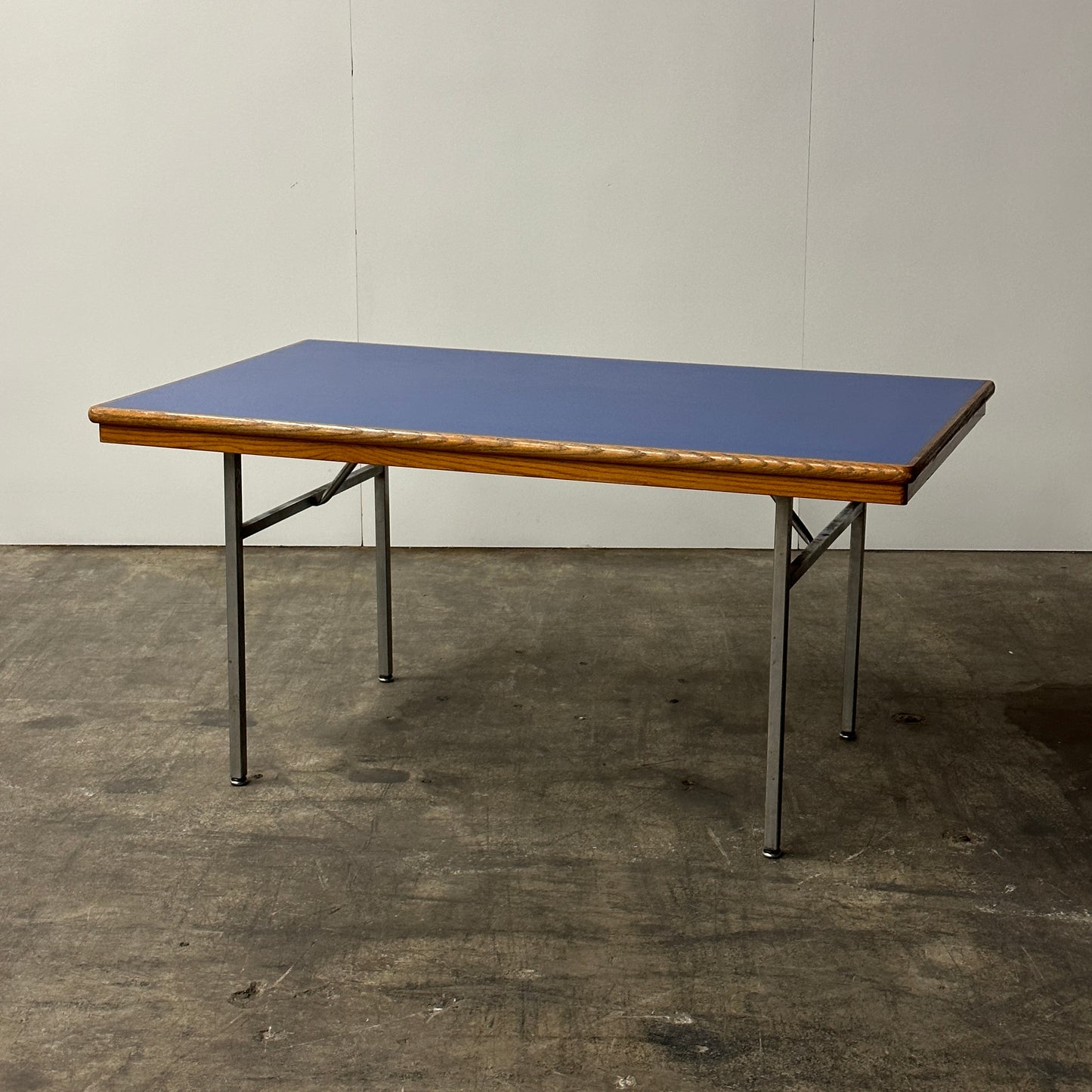 Vintage Knoll Style Table