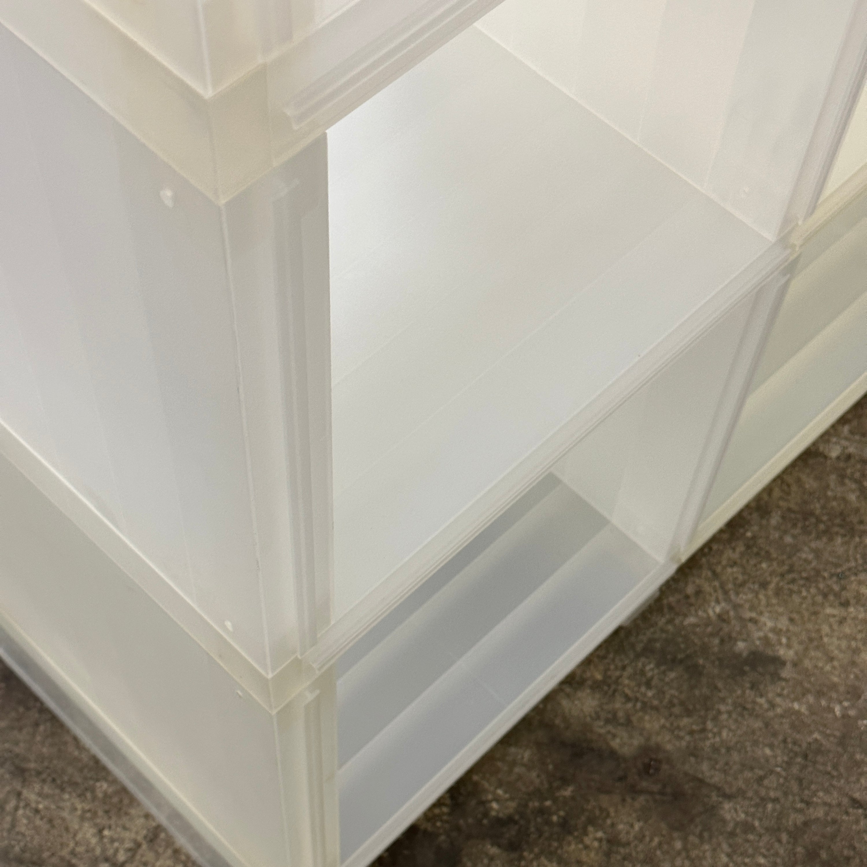 Cubitech Style Shelving System