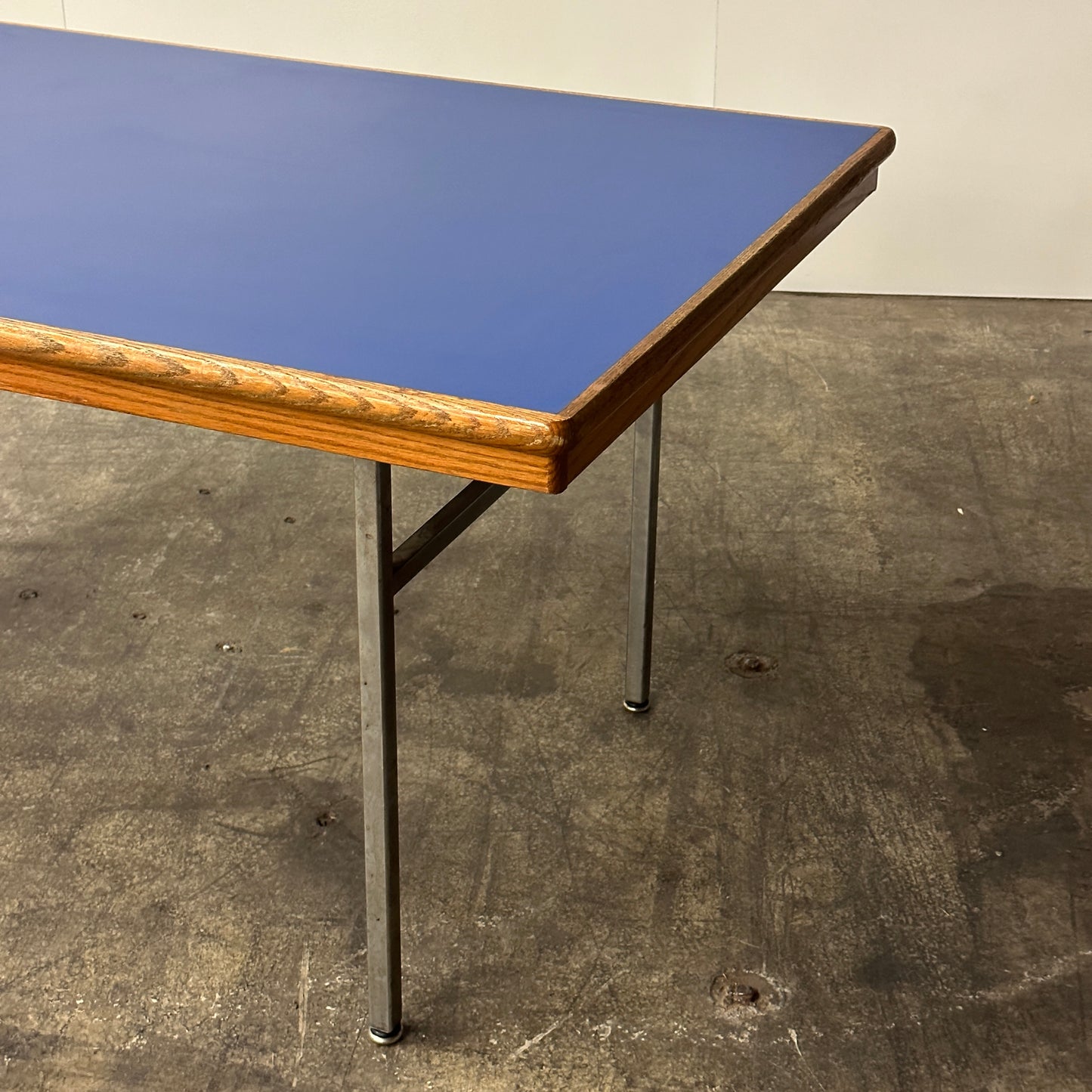 Vintage Knoll Style Table