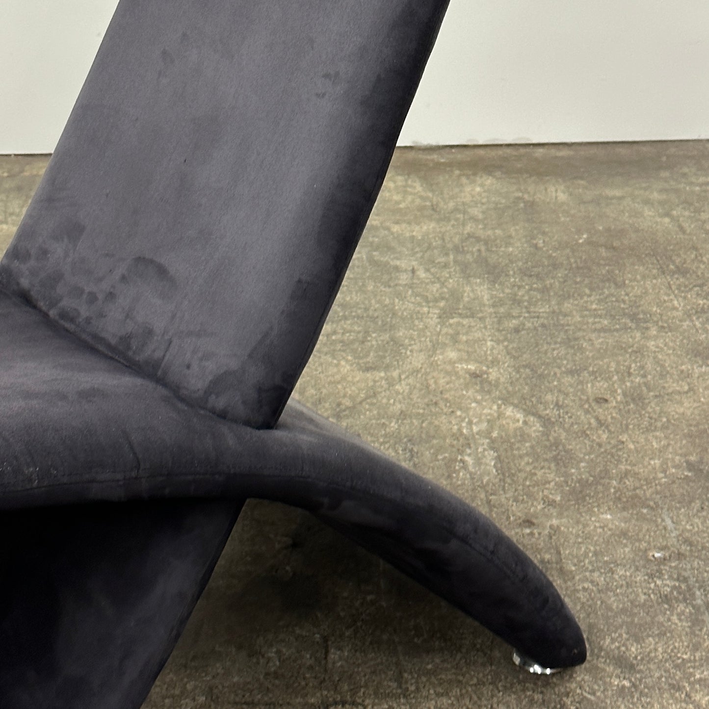 Postmodern Swirl Chair