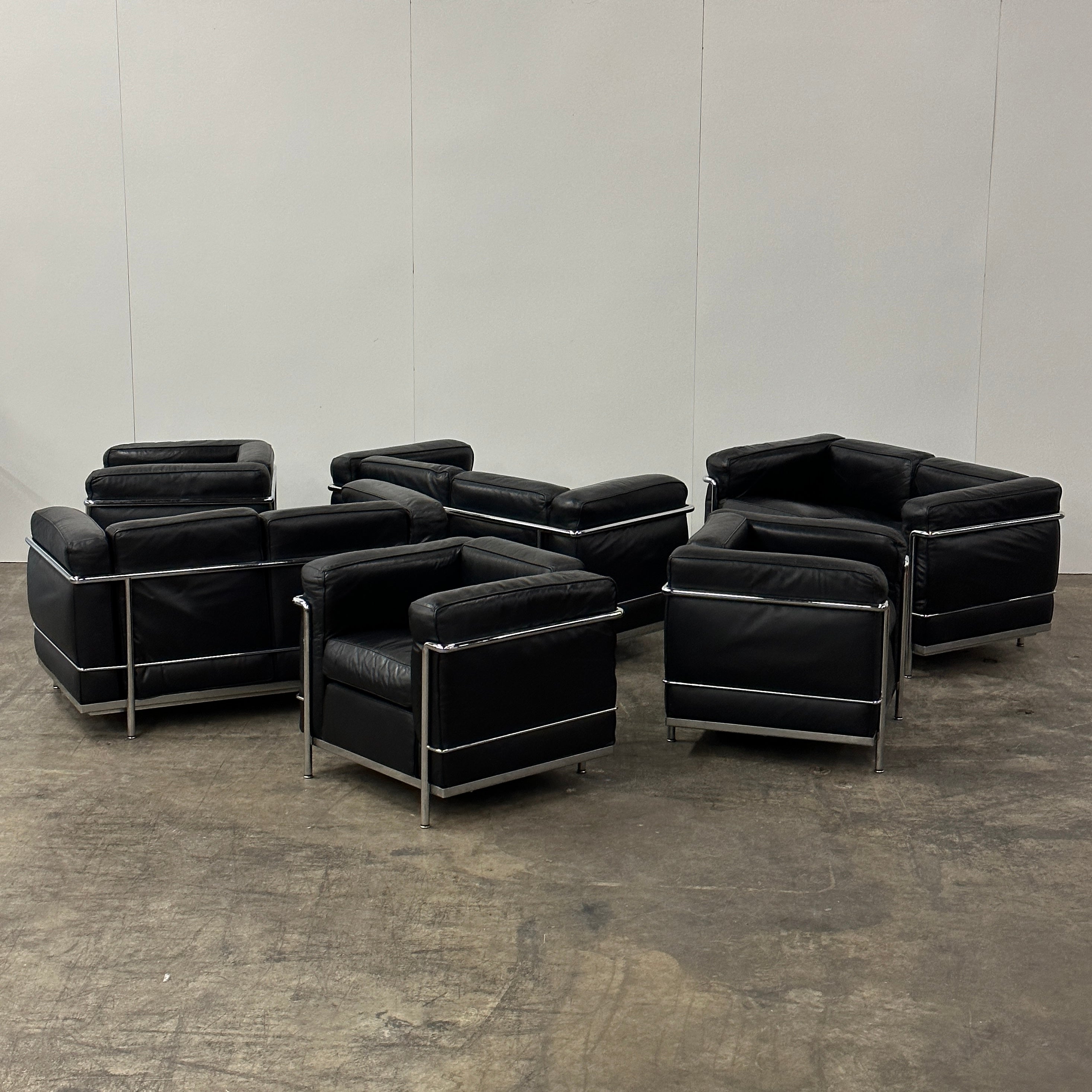 LC2 Petite Loveseat by Le Corbusier, Pierre Jeanneret, and Charlotte Perriand for Cassina