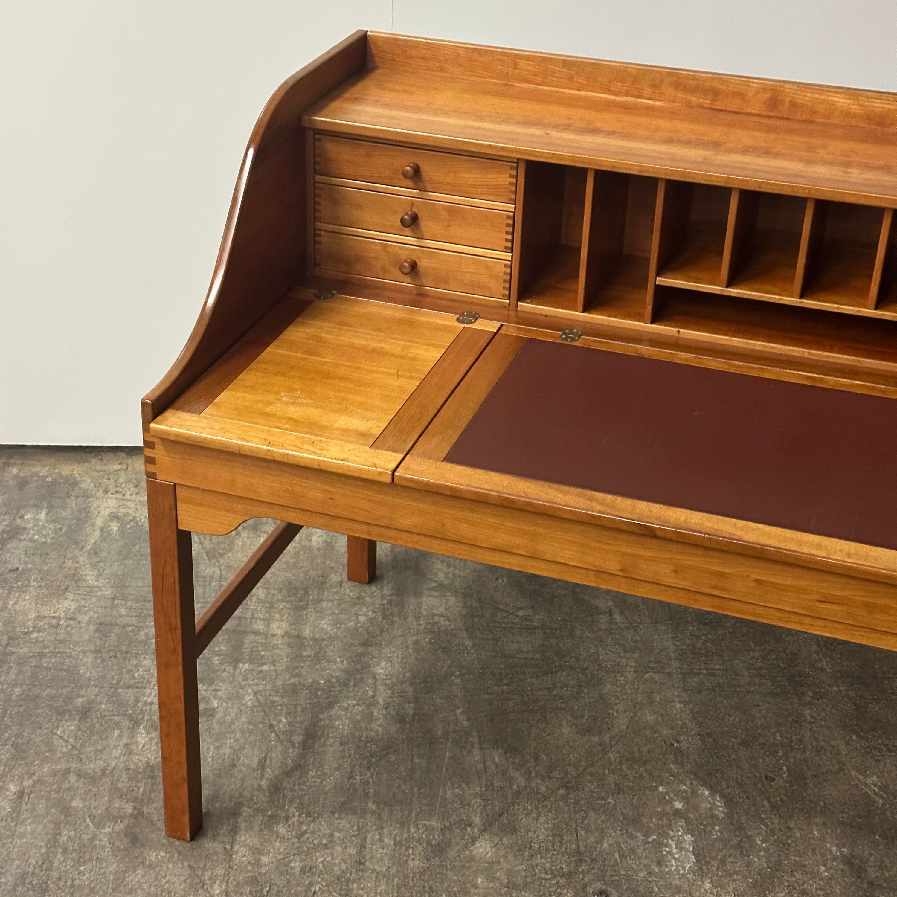 Pine Desk by Andreas Hansen for Hadsten Træindustri