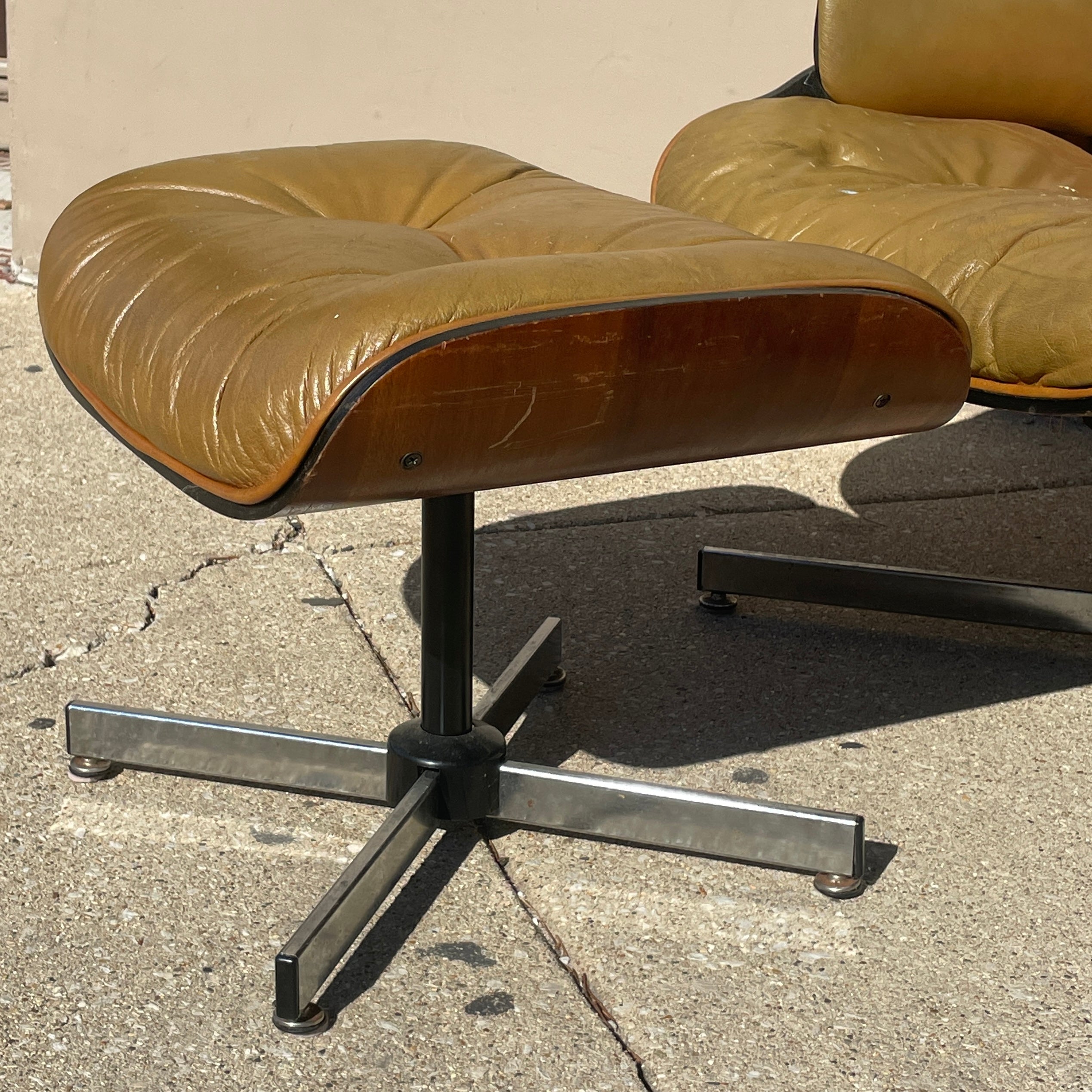 Plycraft Lounge Chair + Ottoman