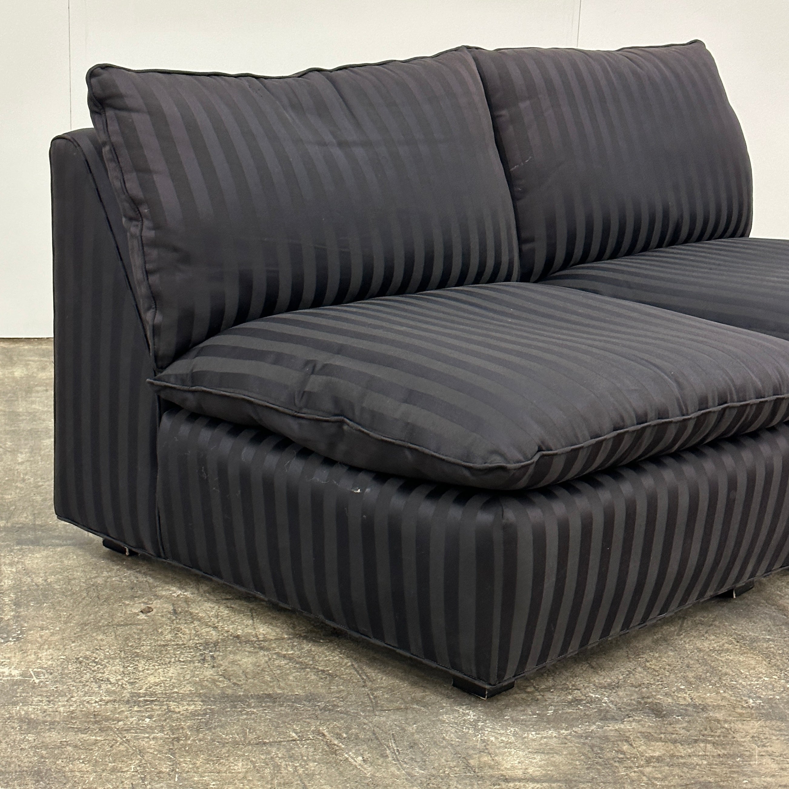 Postmodern Modular Slipper Chairs/Loveseat
