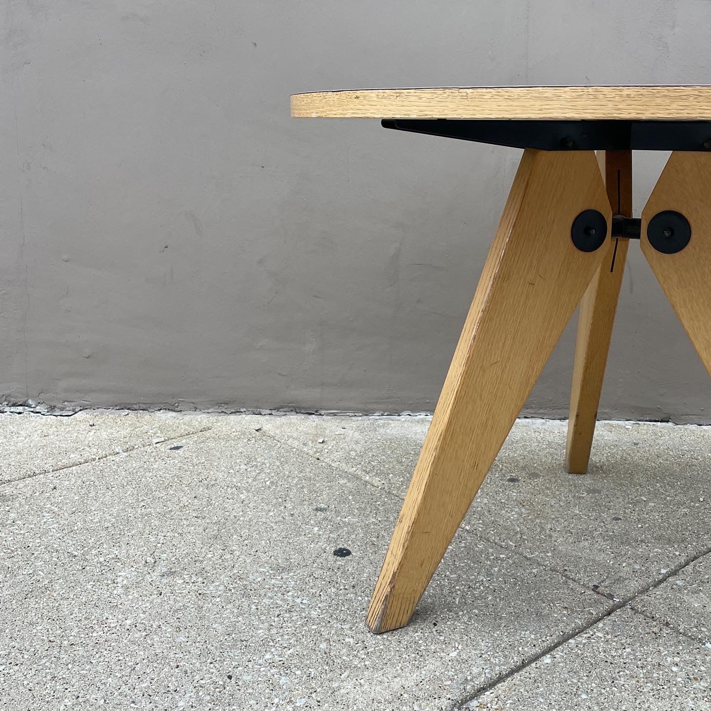 Gueridon Table by Jean Prouvé for Vitra