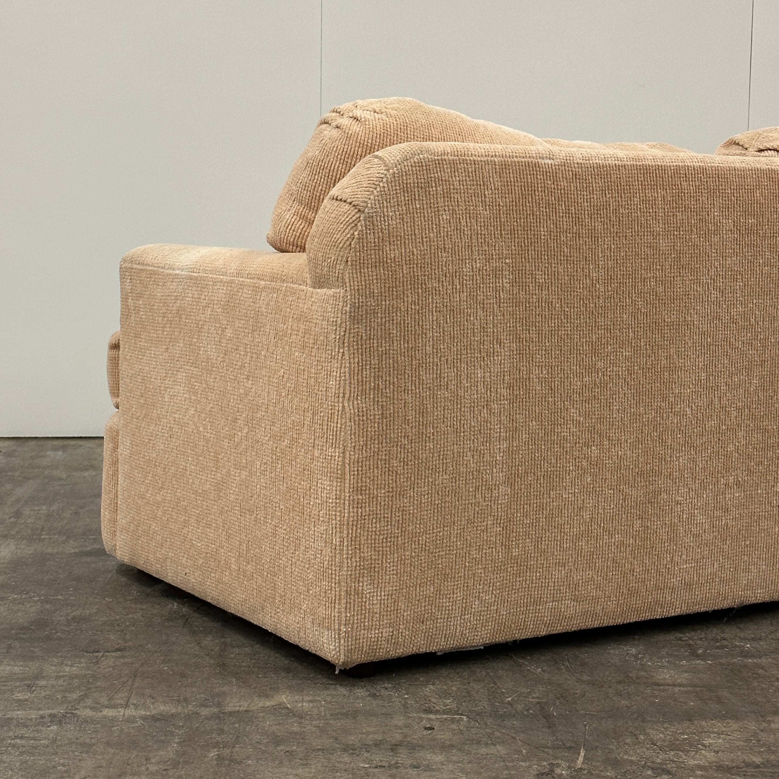 Postmodern Curvy Sofa by Kreiss