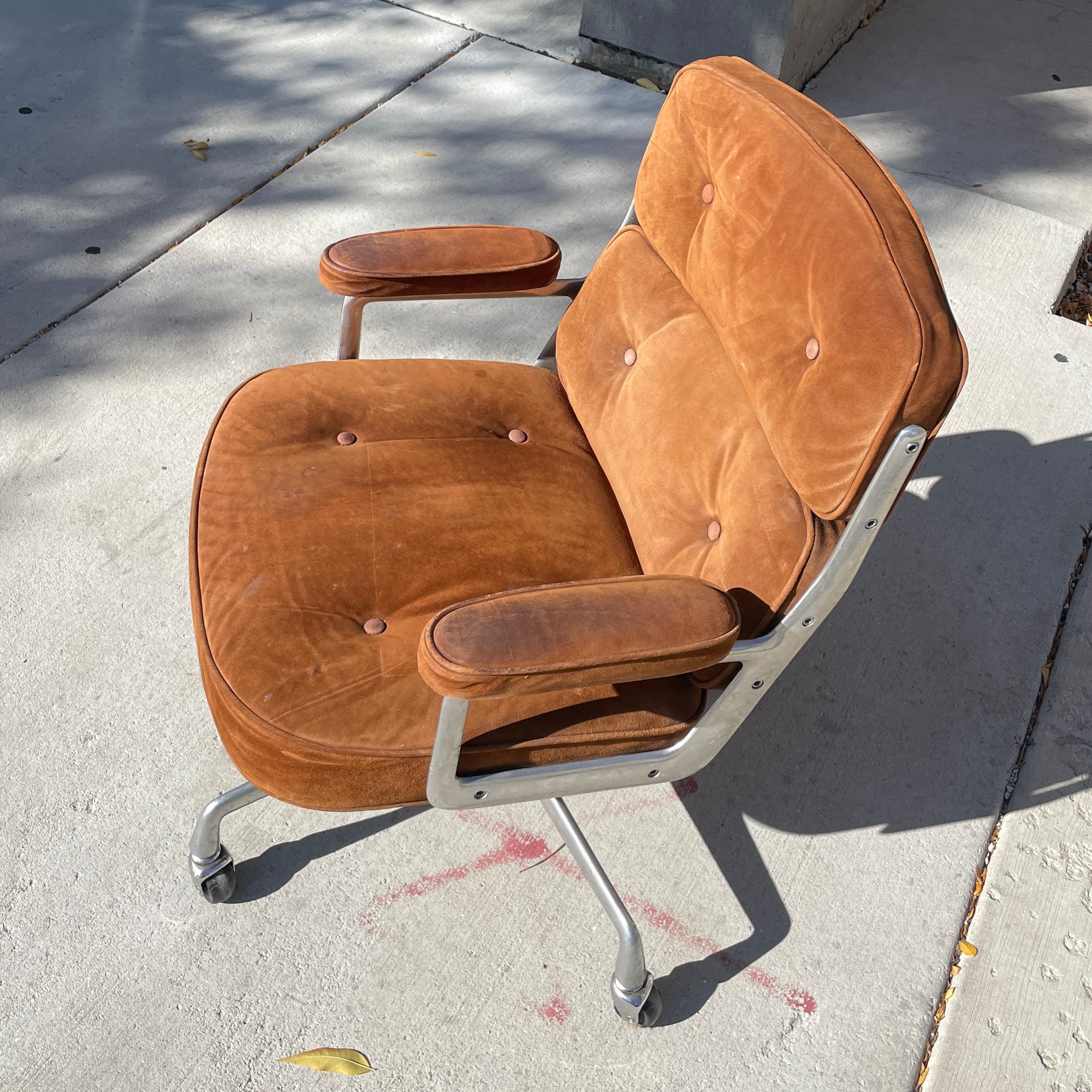 Eames Time-Life Excutive Chair for Herman Miller